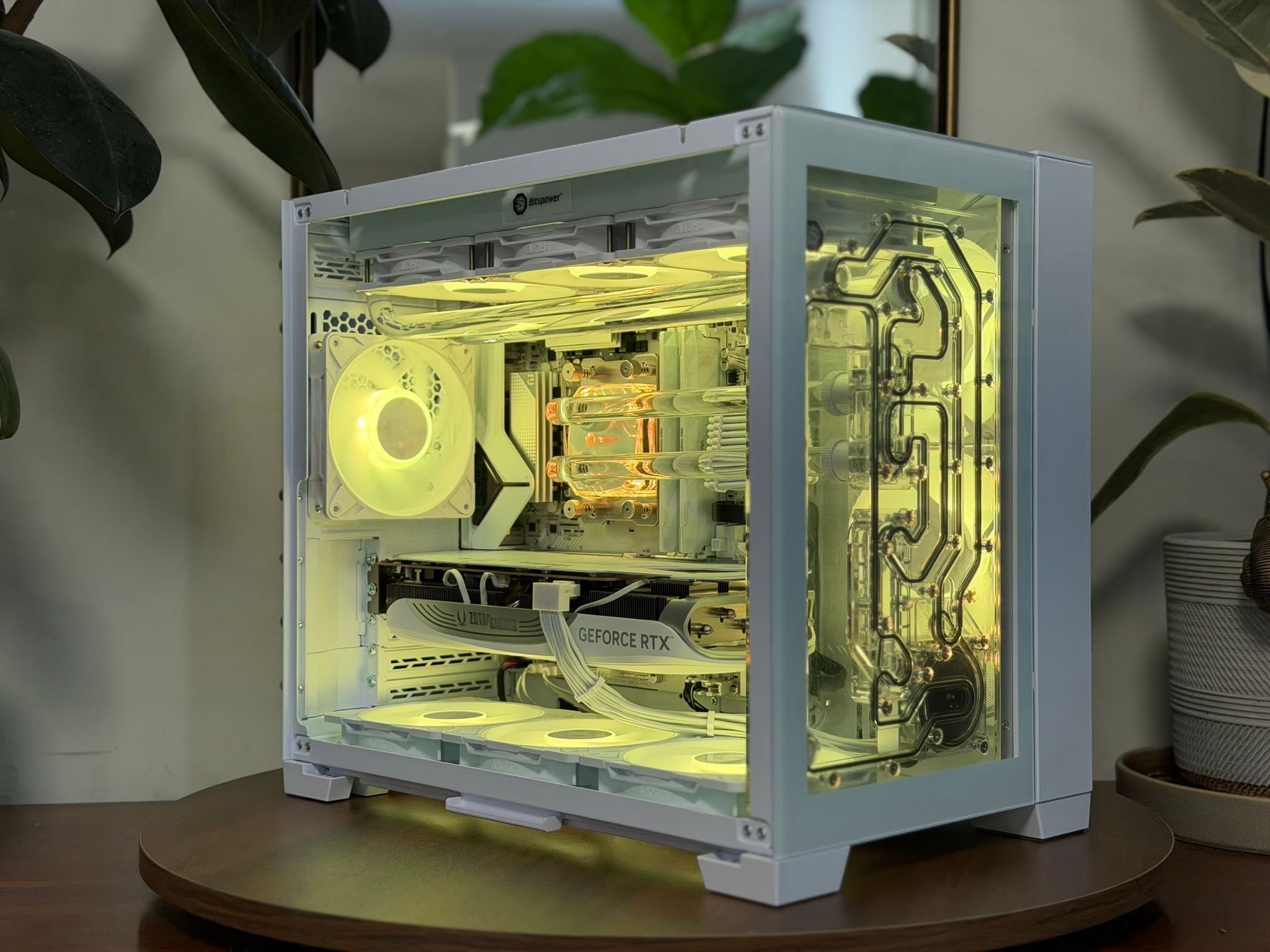 RTX 4080 | Ryzen 7 7800X3D | 32GB DDR5 | B850M | 2TB Gen4 SSD | 850W SFX Custom Loop