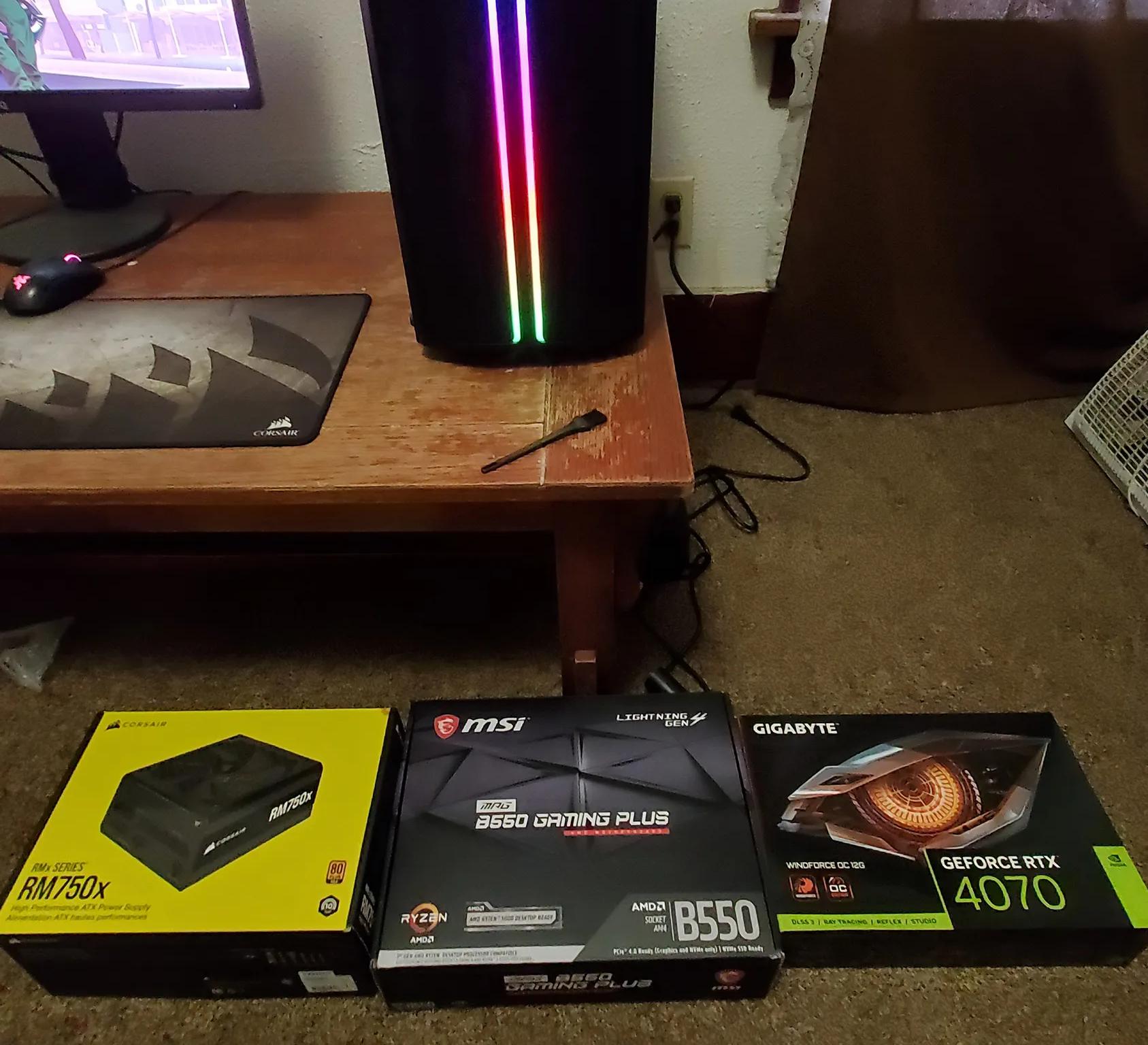 1 Yr Old 1440p MONSTER Gaming PC RTX 4070 (Read Desc)