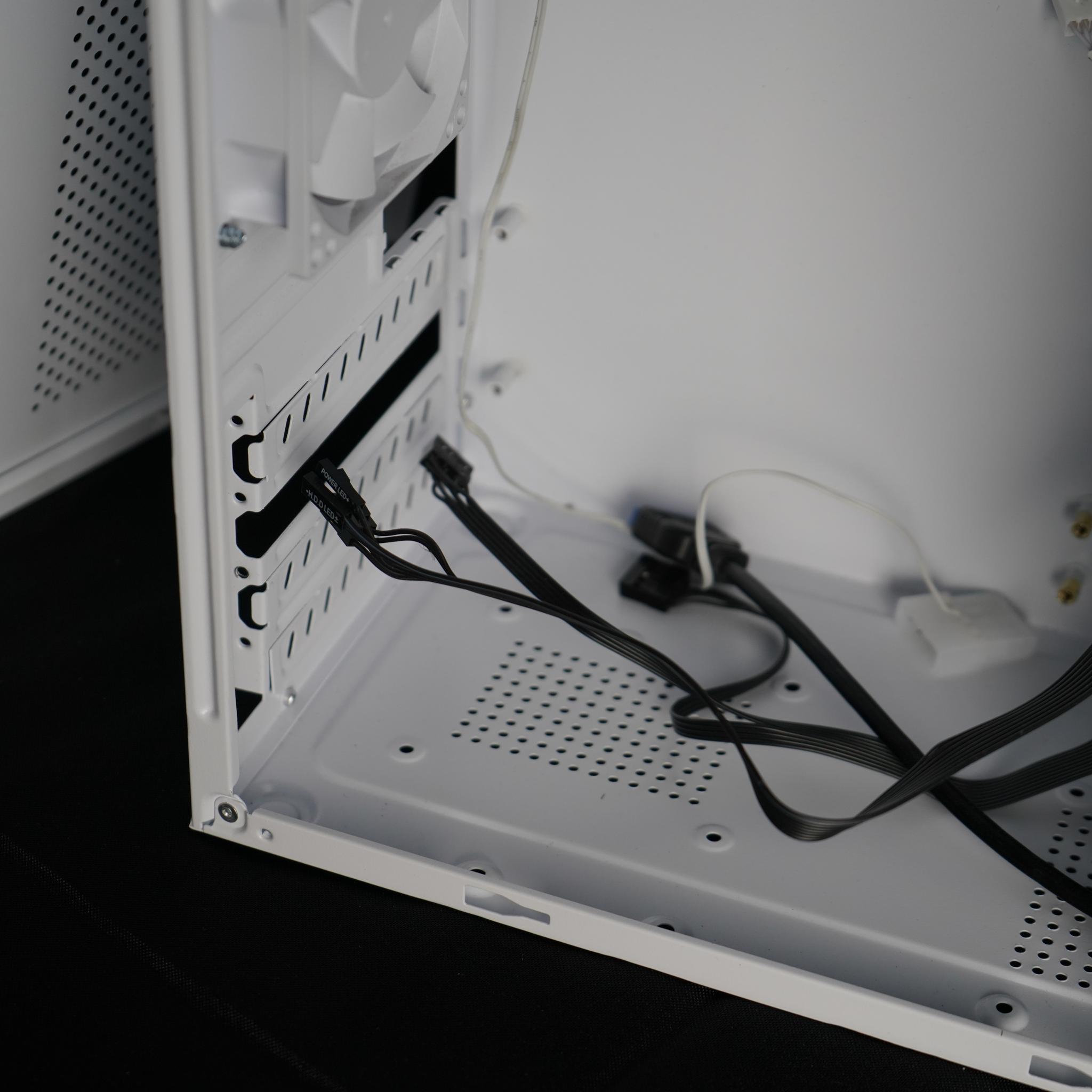 Gaming pc case (Supports MATX Motherboard)