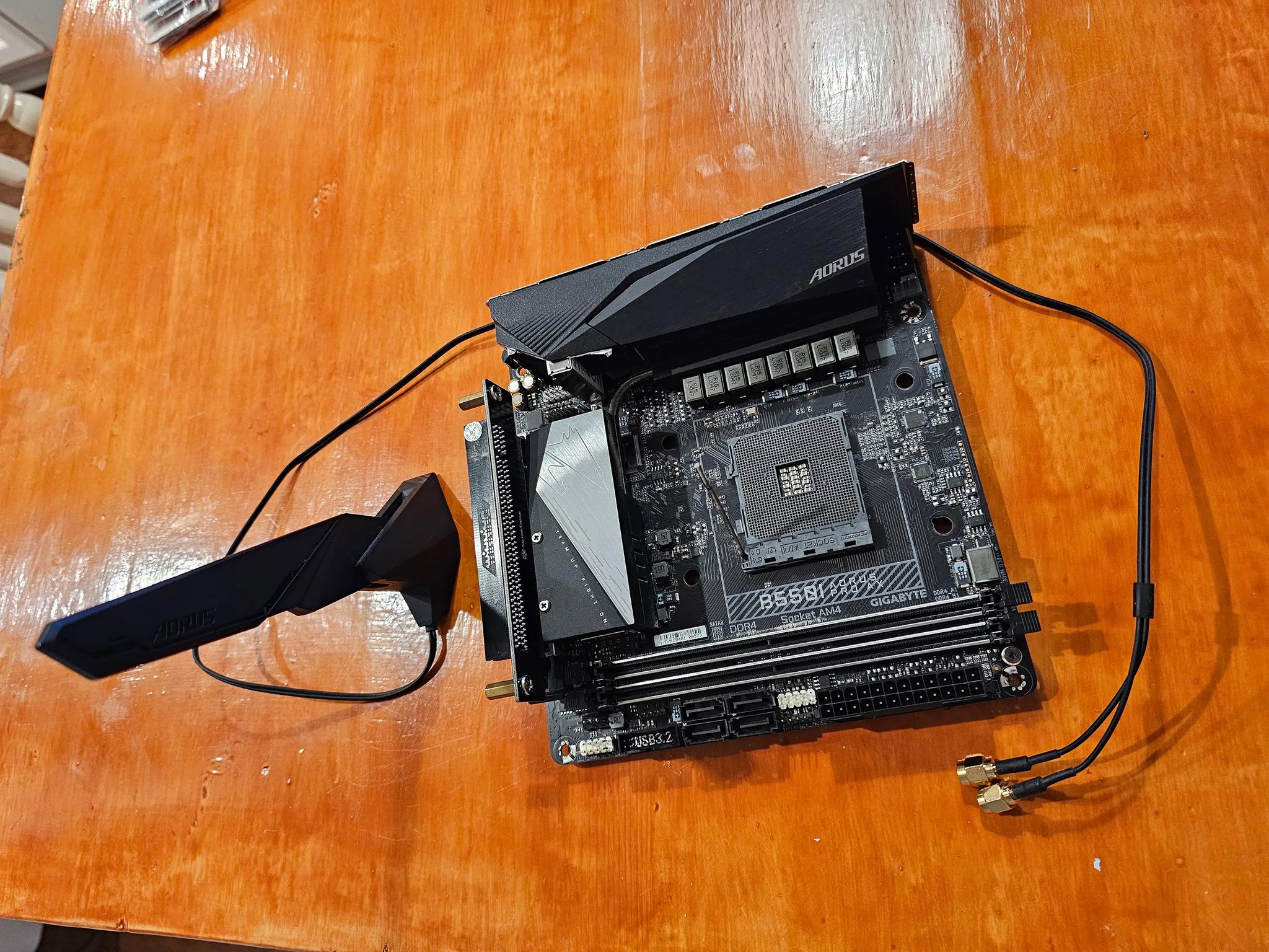 B550i Aorus Pro AX Motherboard