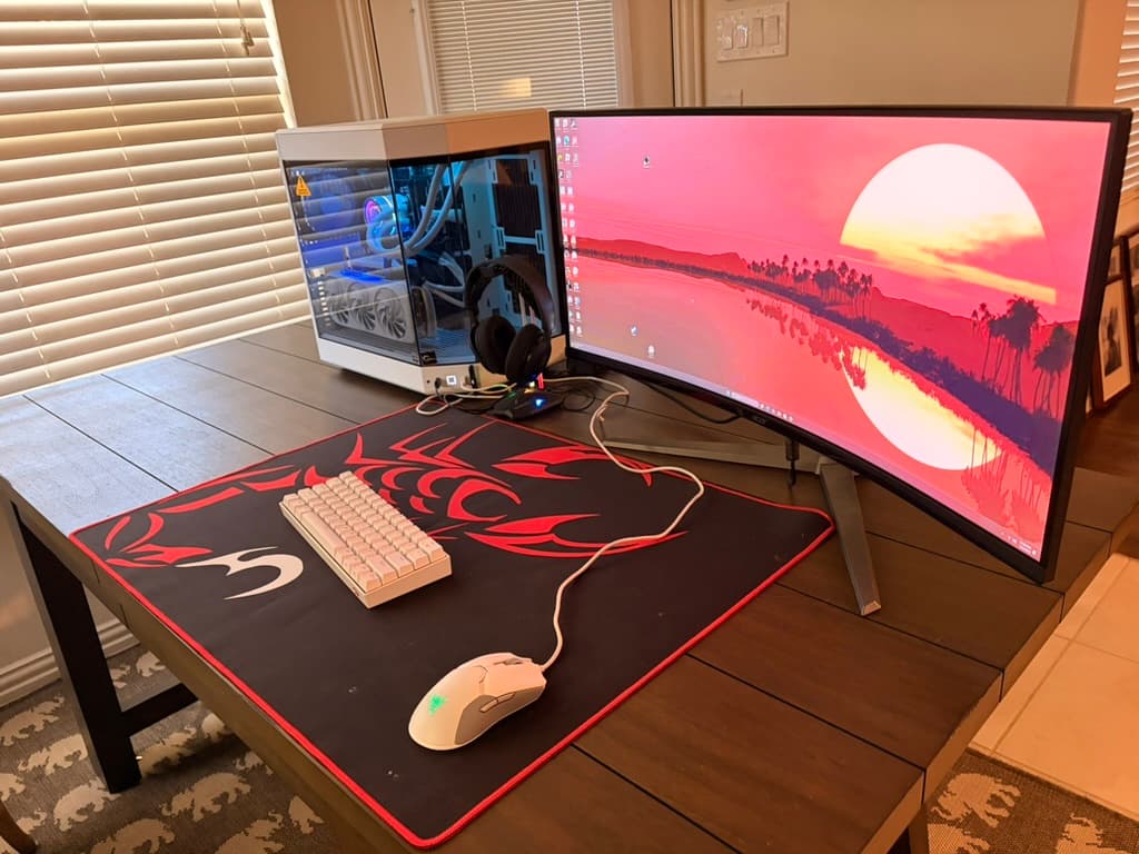 GeForce RTX 4080 Super Custom Gaming PC - Ryzen 9 7950X3D, 32GB RAM