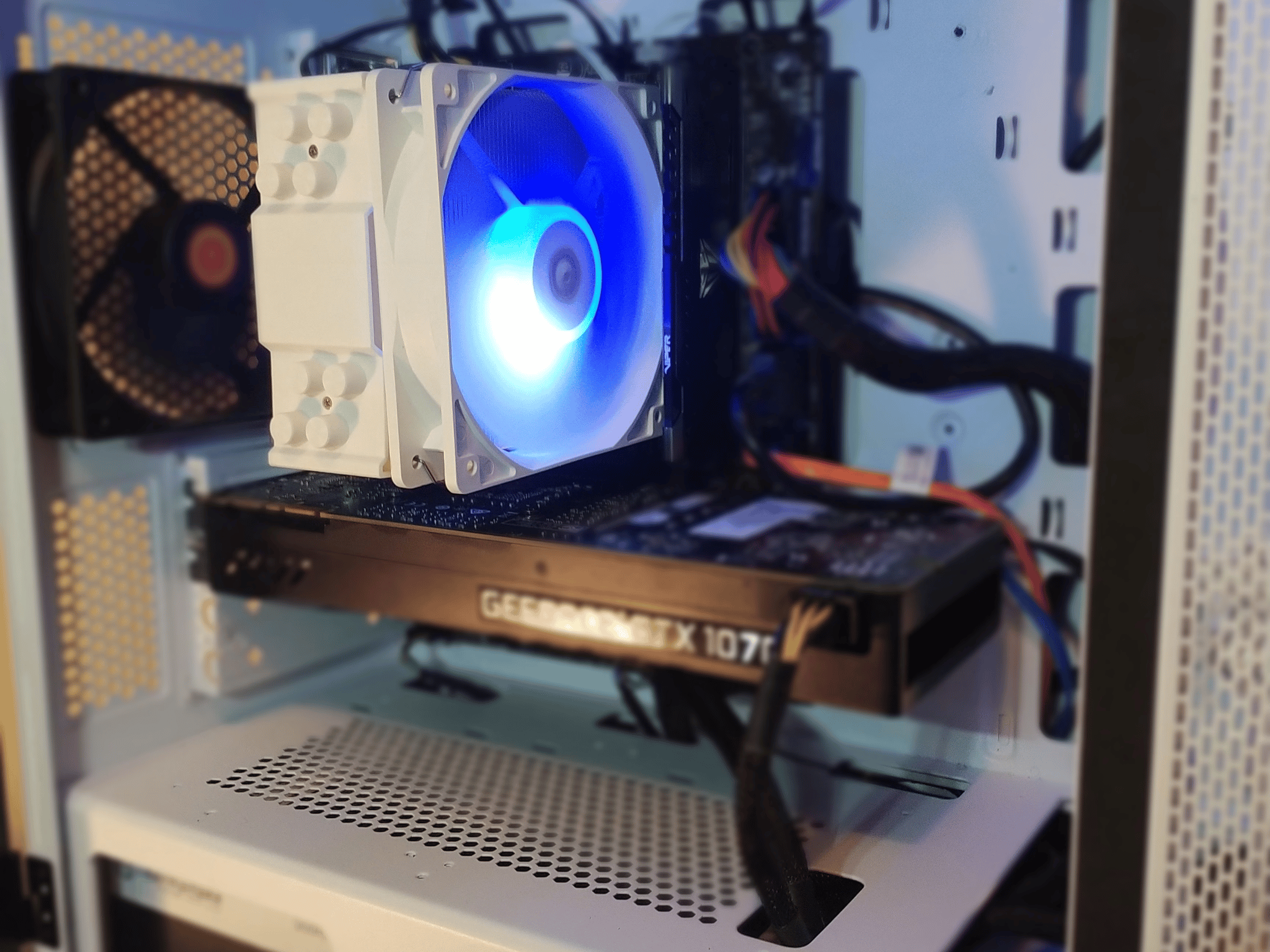 Gtx 1070 i3 10100f gaming pc custom