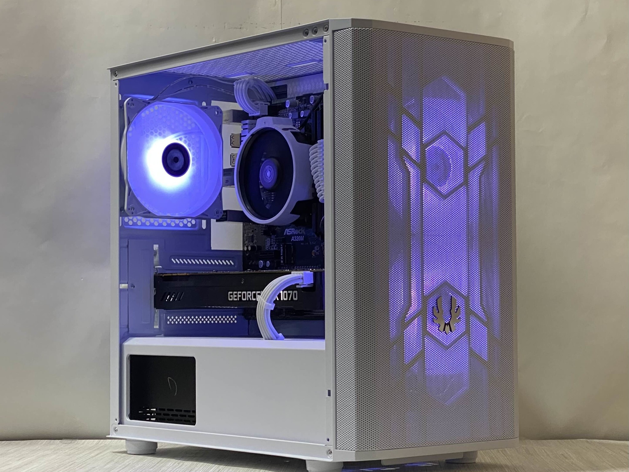 GTX 1070, Ryzen 5, 16GB DDR4, 512GB SSD, WiFi - Gaming PC