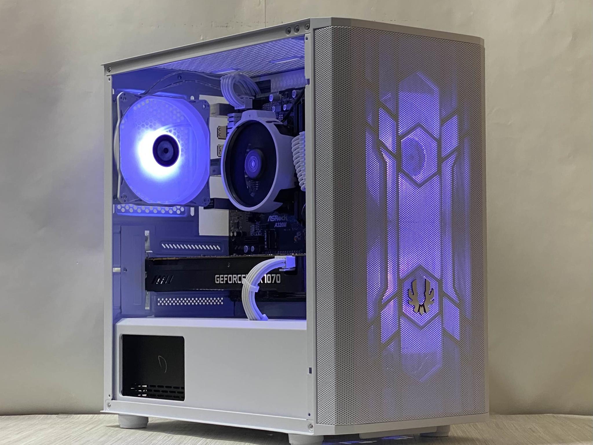 GTX 1070, Ryzen 5, 16GB DDR4, 512GB SSD, WiFi - Gaming PC