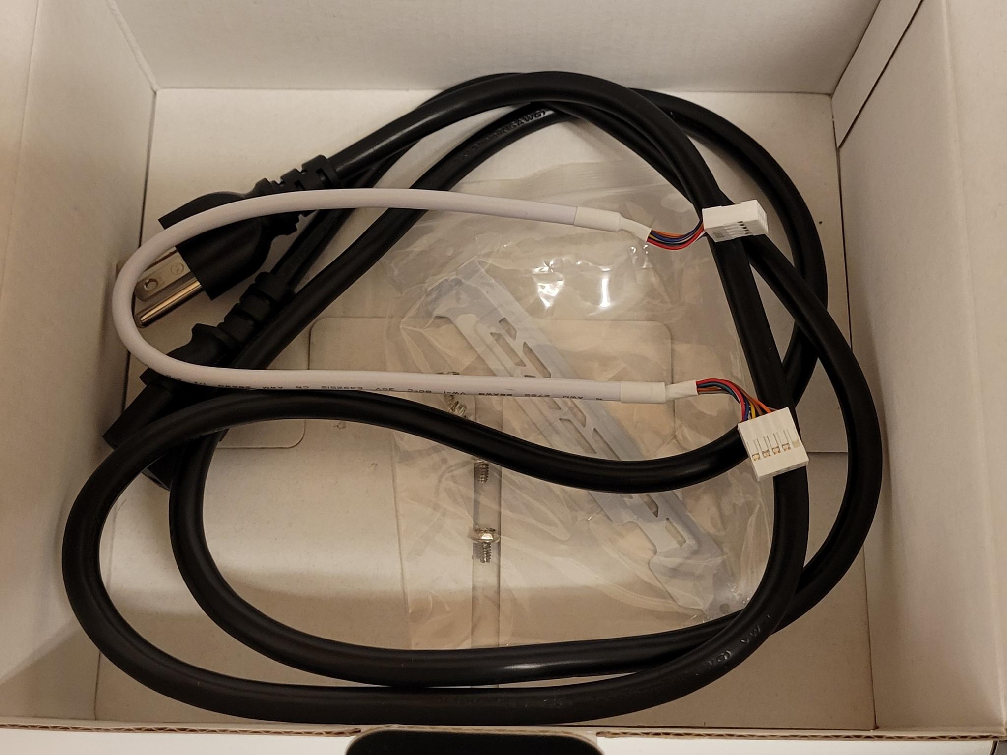 Lian Li Edge 1000W ATX 3.1 Power Supply, White