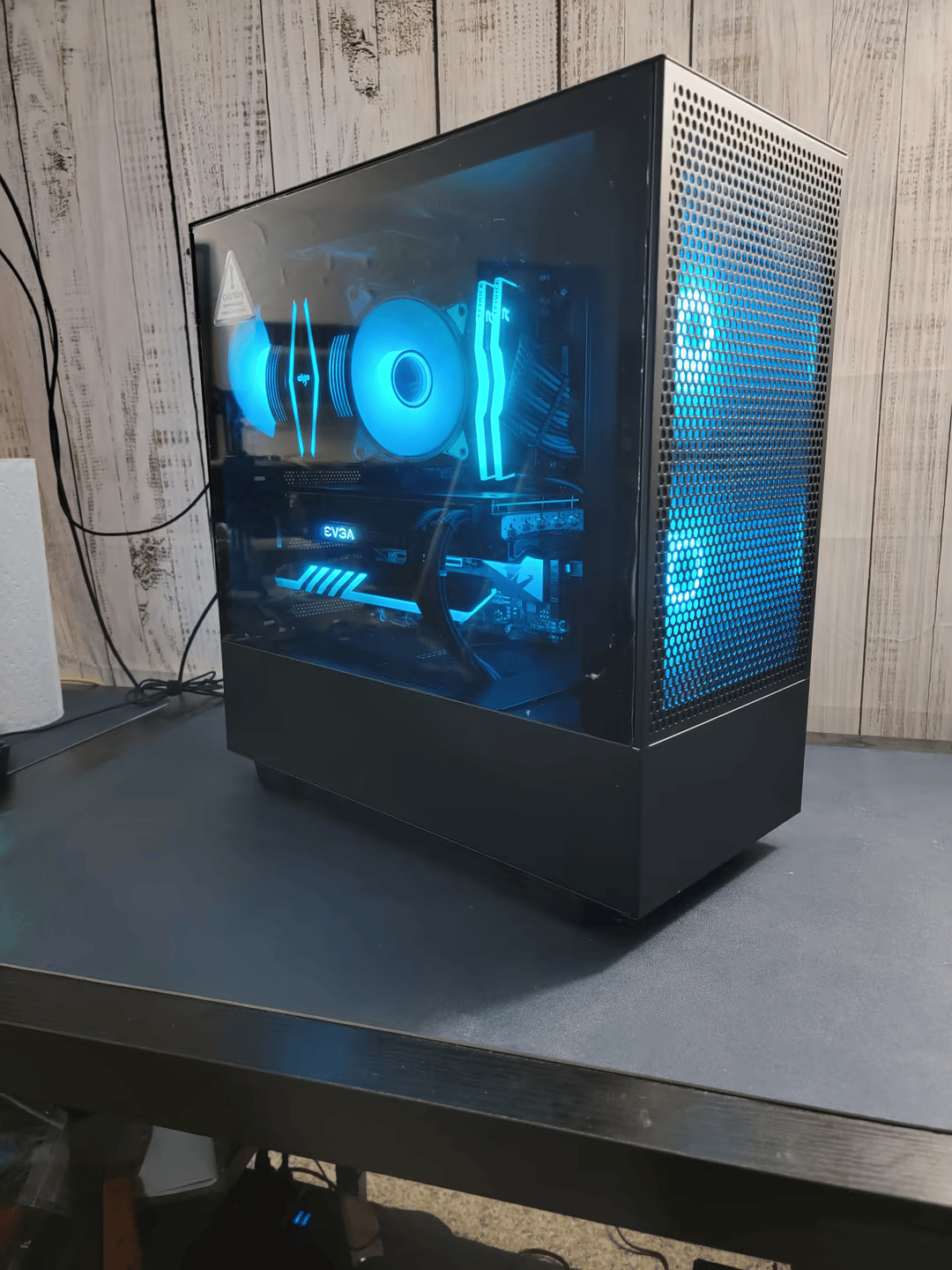 "The Flow" : Custom Gaming PC (5600X, 16gb ddr4, RTX 3060ti, 1tb NVME + 2tb HDD)
