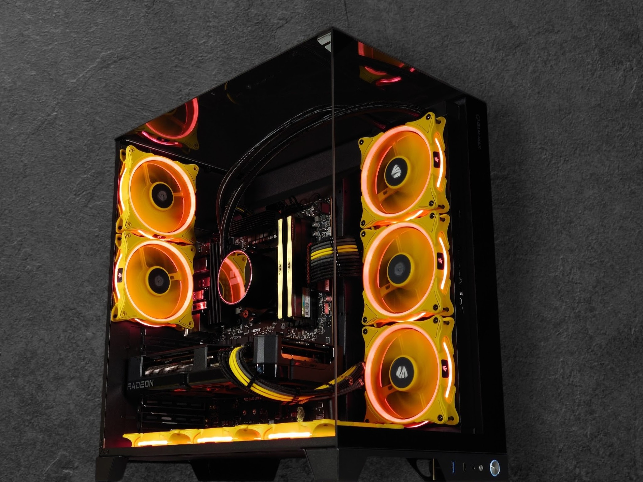 🟡🤖🤓C-3PO ⭐Gaming PC⭐AMD RX 7800 XT 16GB⭐AMD Ryzen 5 7500F 8-Core⭐32GB DDR5⭐ 1TB SSD