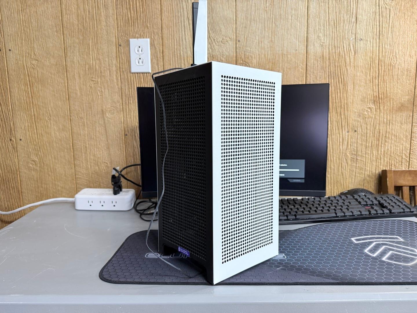 NZXT H1 Gen 2 Gaming / Production Beast! - 5950X, RTX 3070 TI, 32GB DDR 4 4000, 2 TB NVME