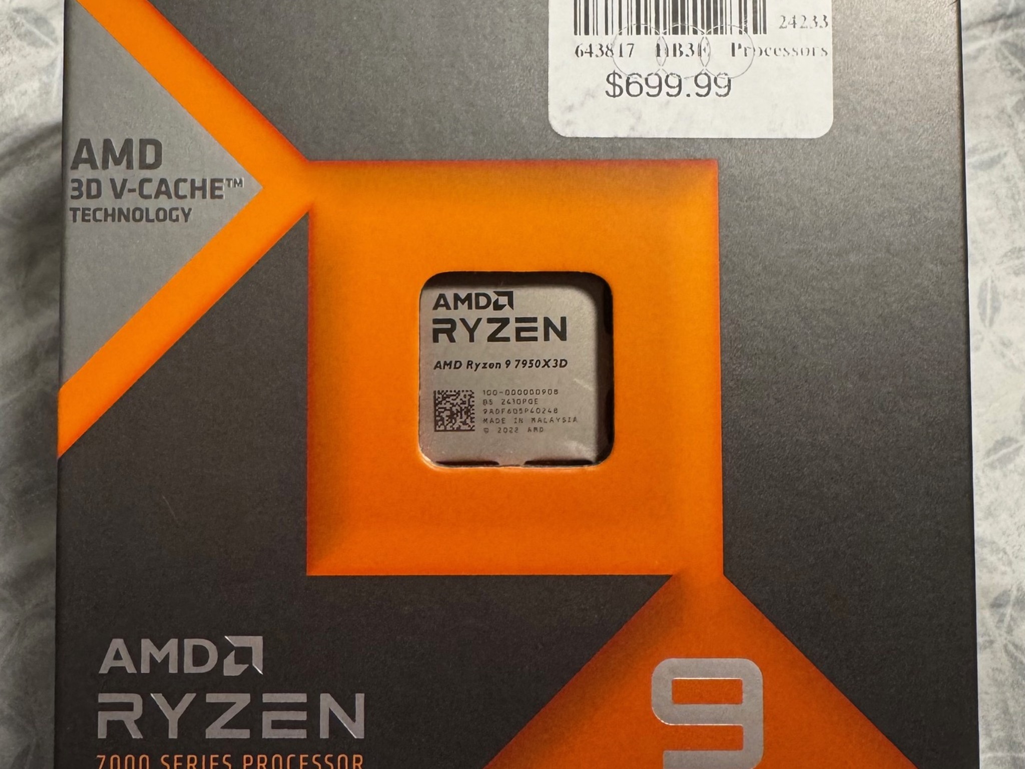 Ryzen 9 7950X3D, Used like New