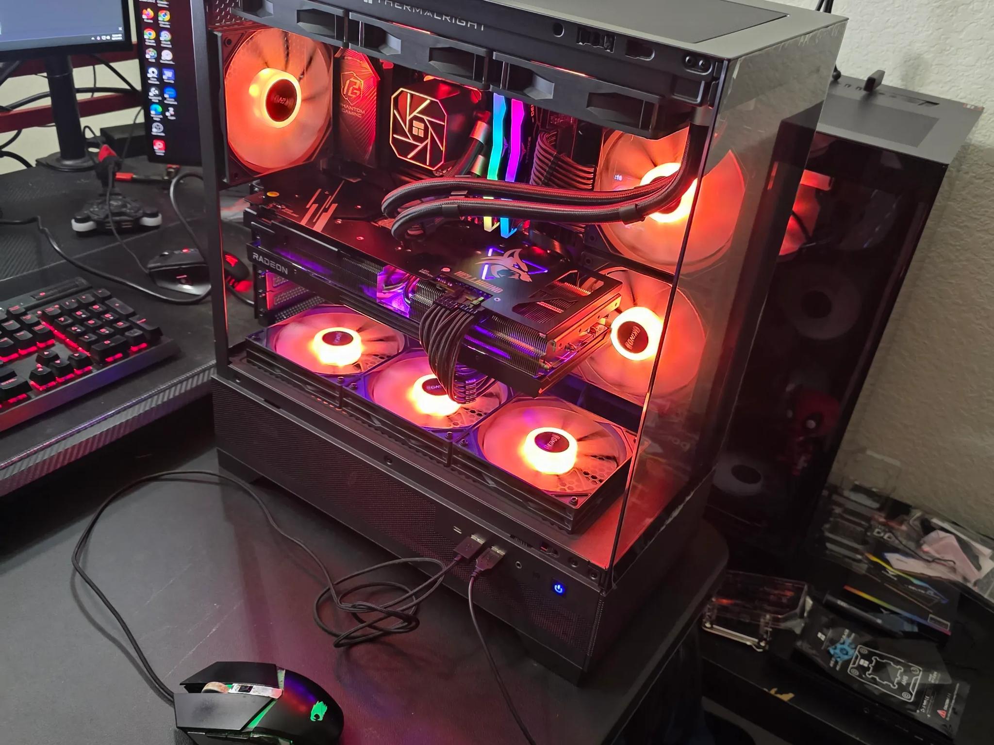 Fresh Build Gaming PC 9800X3D-32GB Ram-RX 7900XTX Hellhound with 2TB SSD