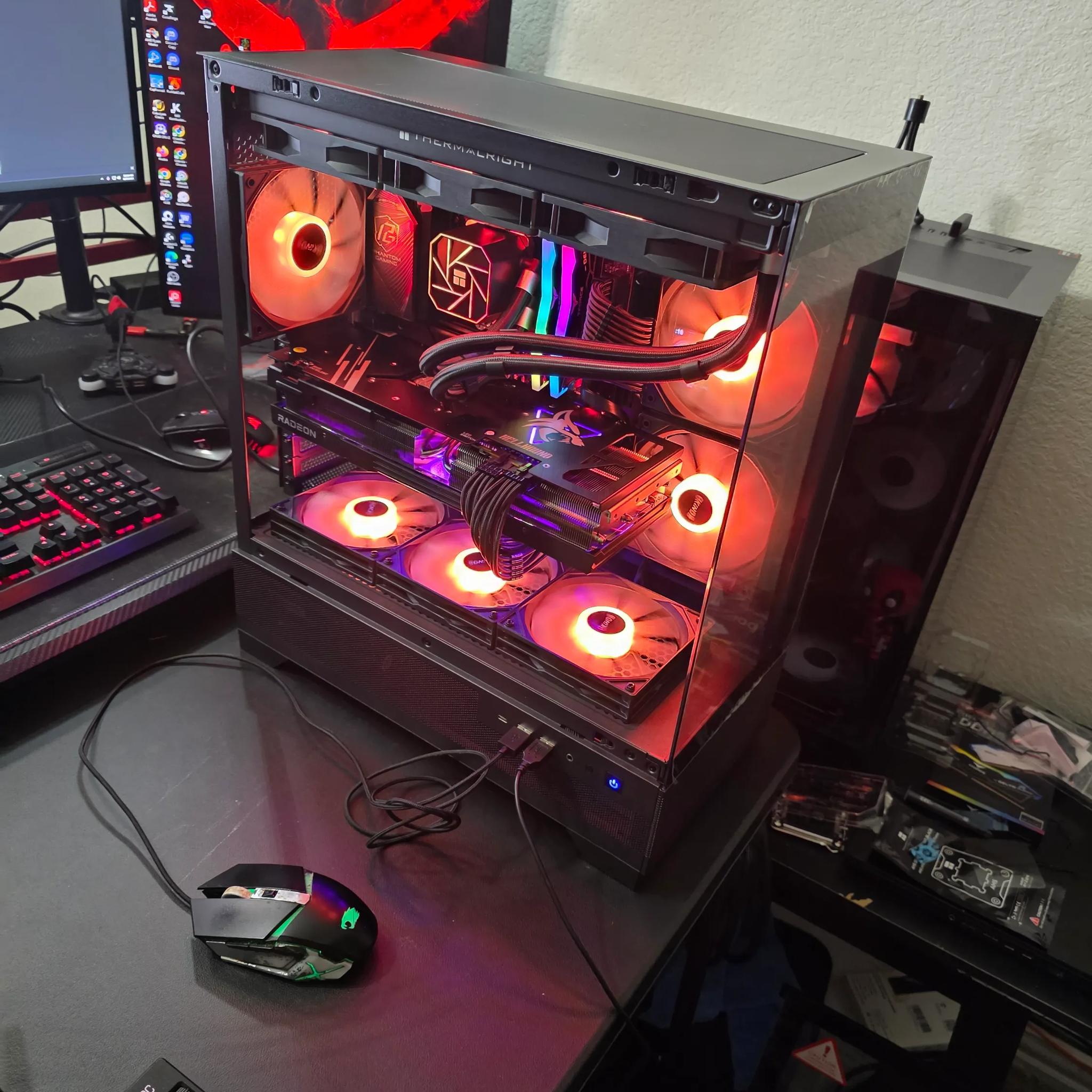 Fresh Build Gaming PC 9800X3D-32GB Ram-RX 7900XTX Hellhound with 2TB SSD