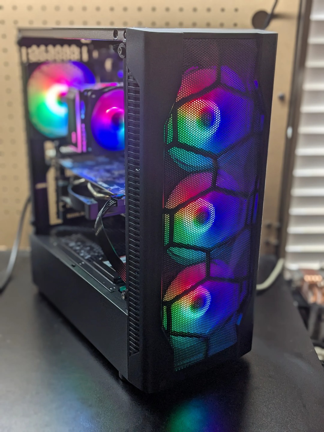 100 FPS Fortnite | 180 Day Warranty | i5-4570 , 16GB RAM, 480GB