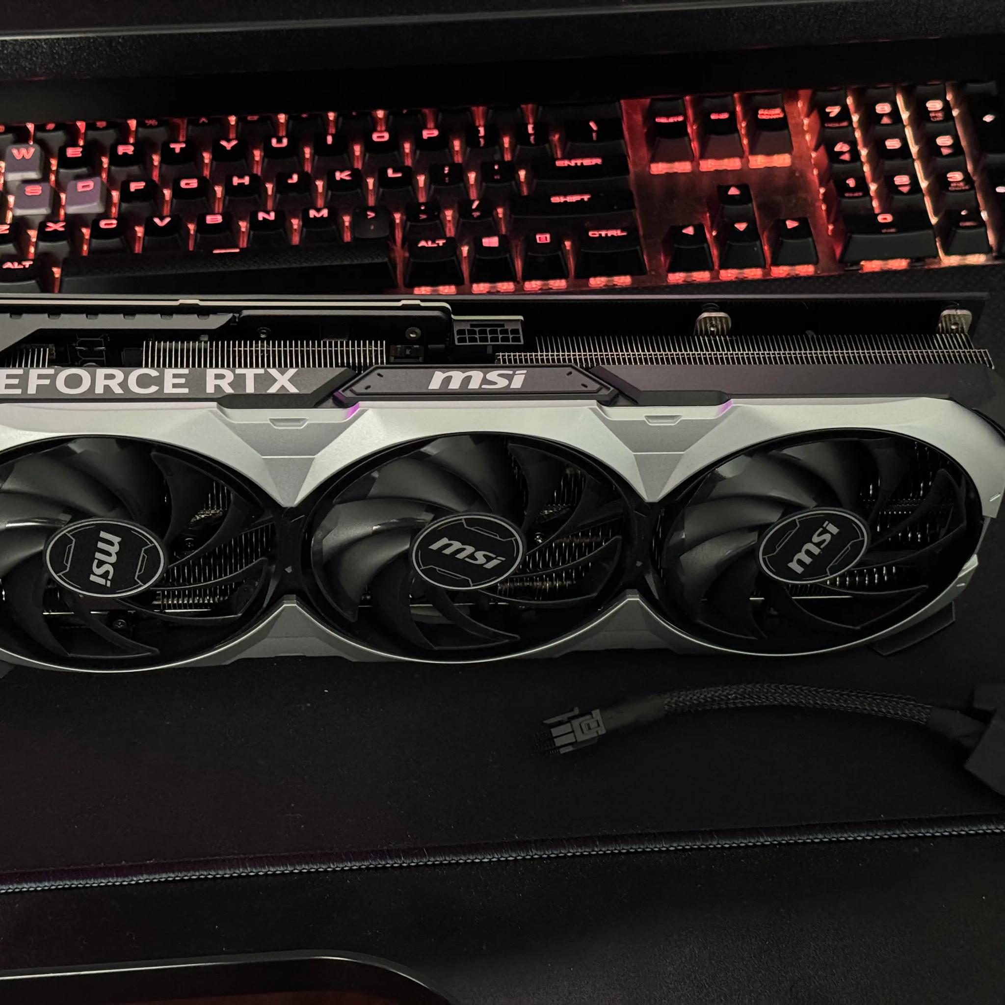MSI GeForce RTX 4070 Ti VENTUS 3X 12G OC