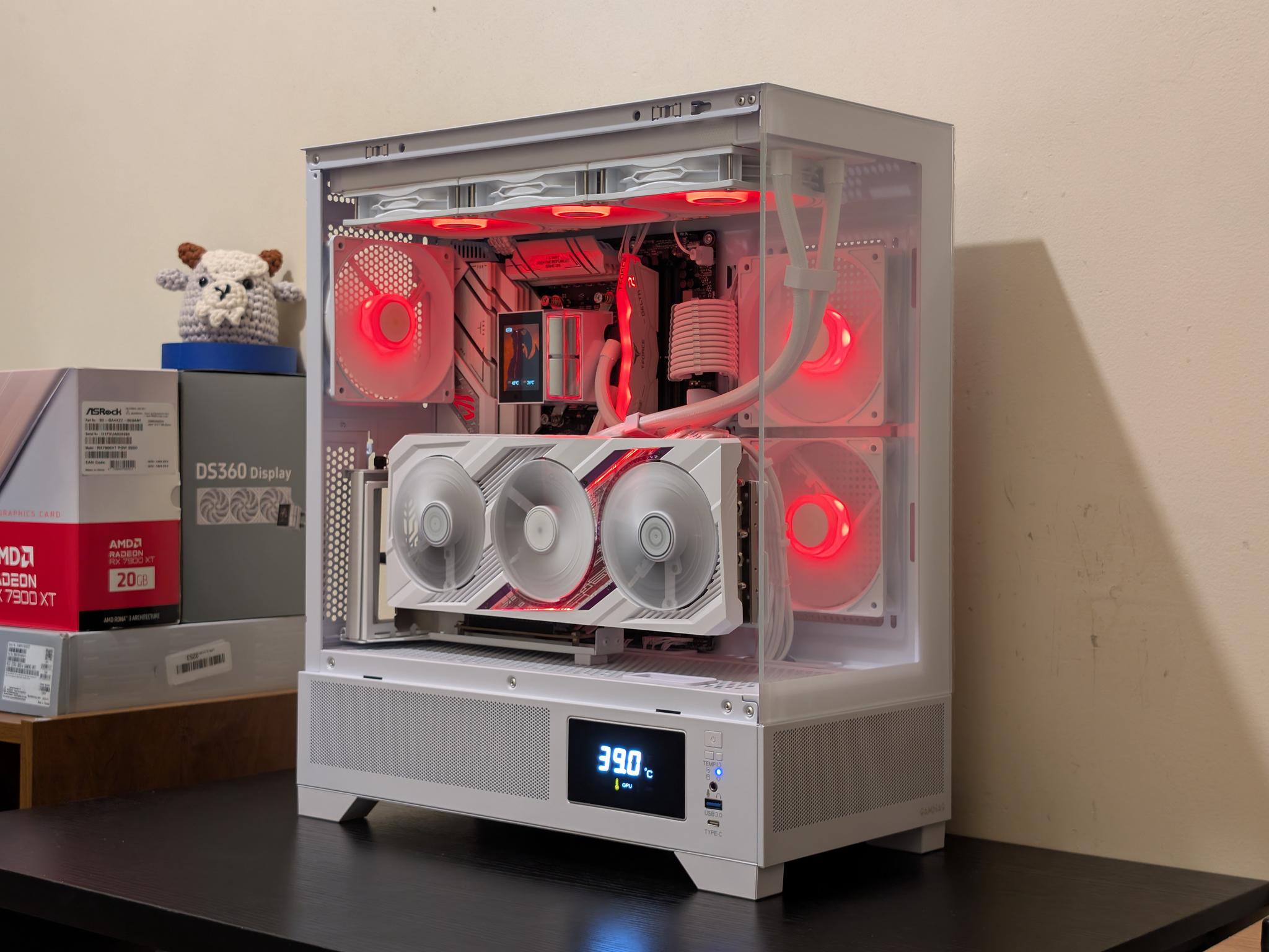 🤍🦢 4K Gaming Beast | RX 7900XT | Ryzen 7 7700X | 2TB SSD | 32GB RAM | WiFi 6 & Bluetooth 🦢🤍