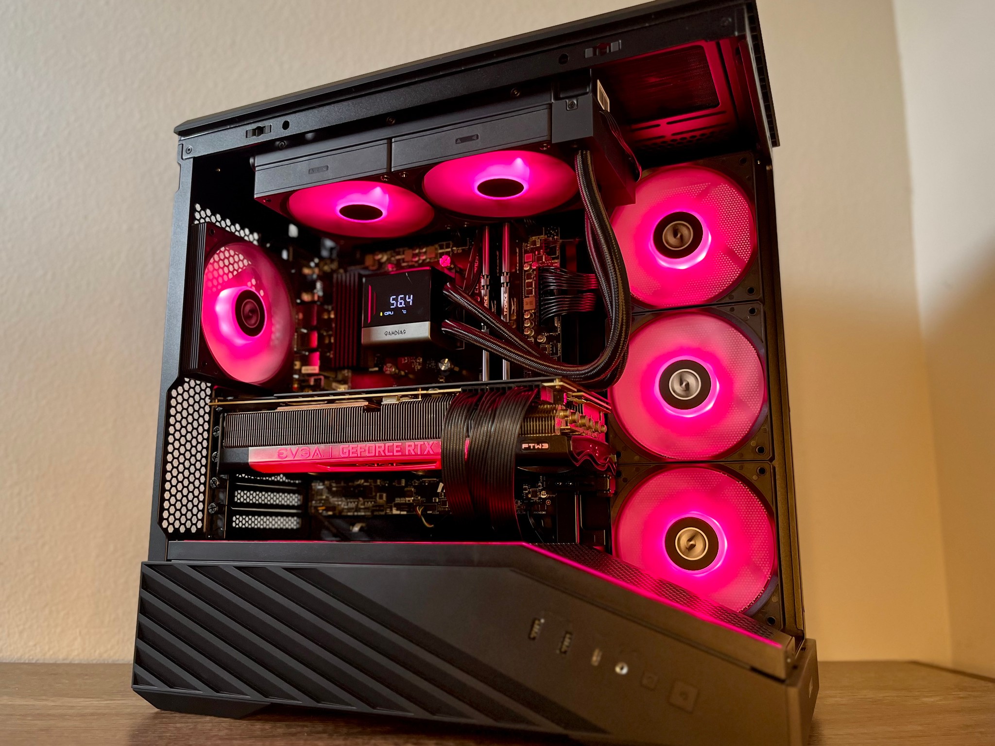 Stunning Gaming PC! RTX 3080| Ryzen 7 5800x| 32GB DDR4