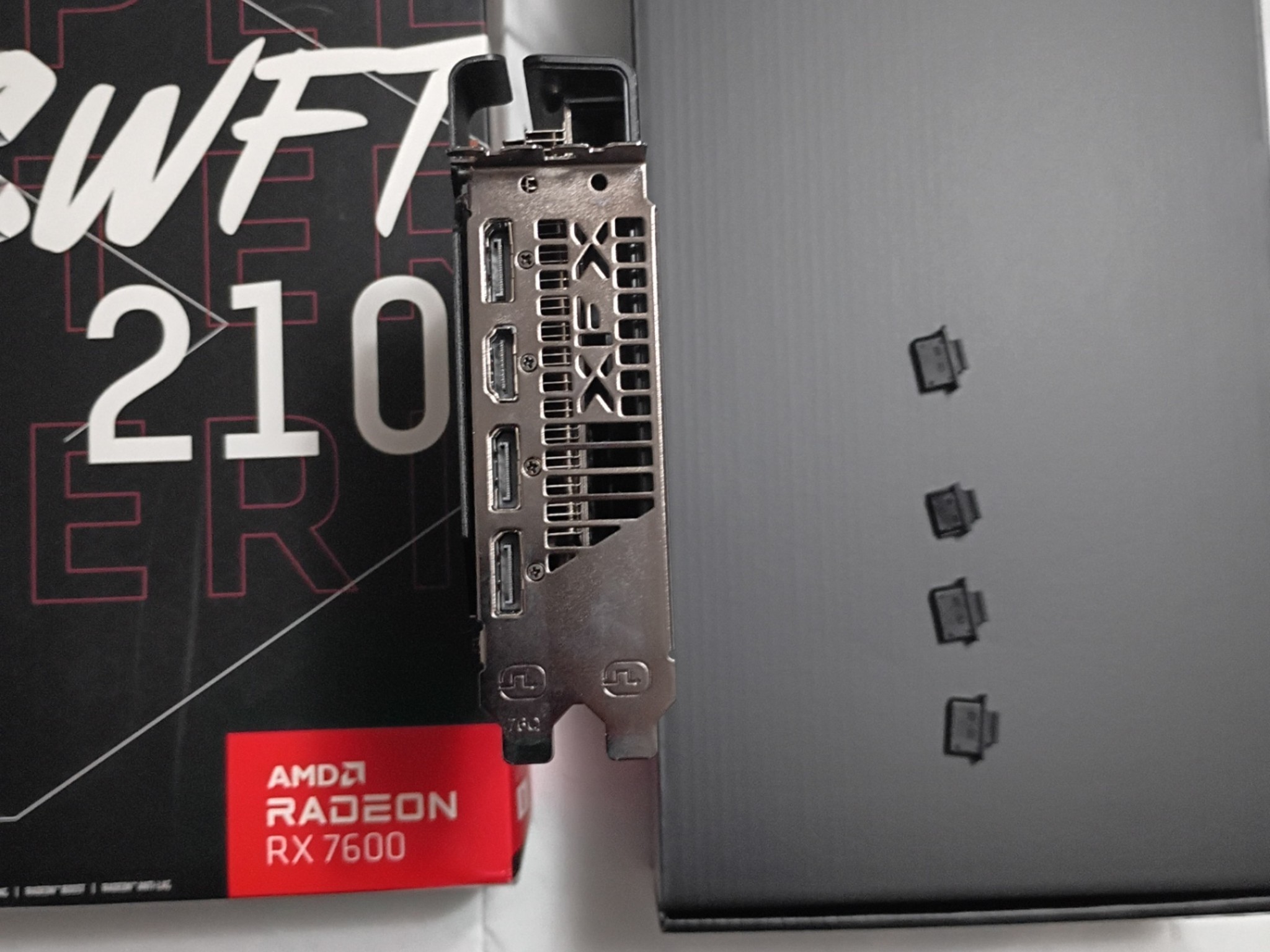AMD Radeon RX 7600