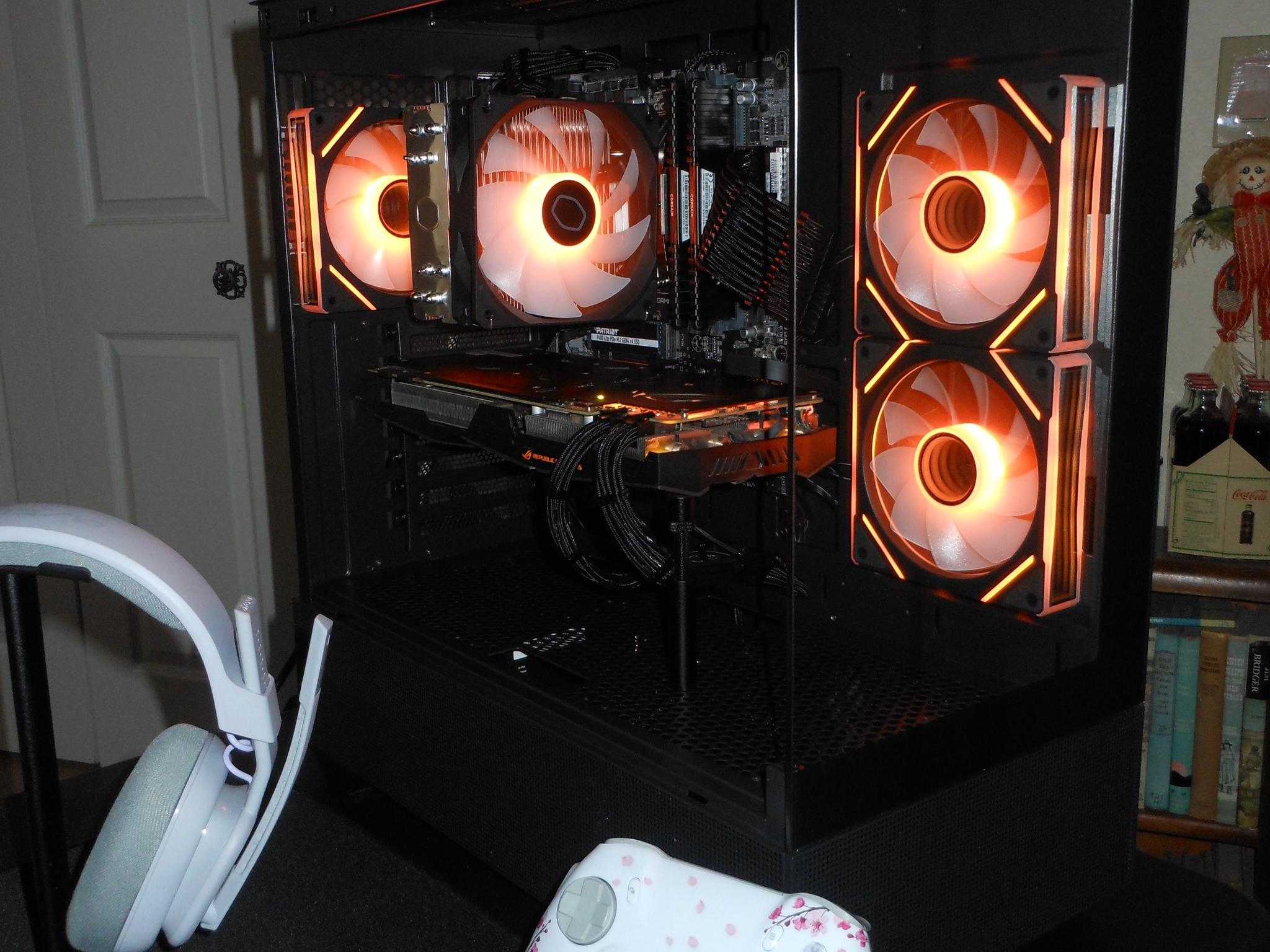Gaming PC // ROG Strix 1080 // Ryzen 3600 // 500GB NVME SSD // 16GB DDR4 Ram // ARGB