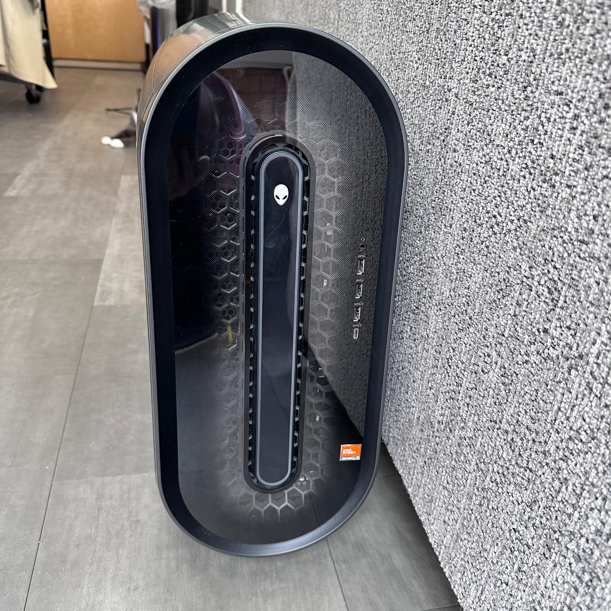 Used Alienware R15 PC