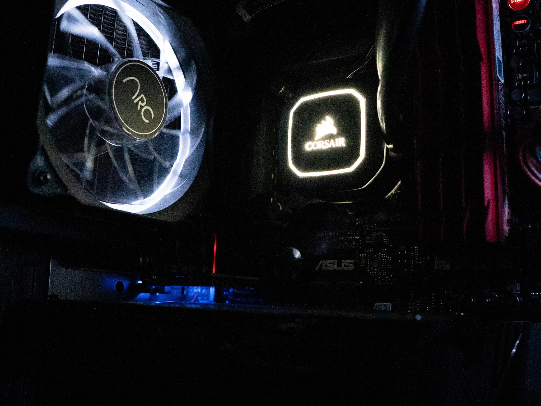 🌨🌨 | GTX 1650 OC | INTEL i7 4770K | 32GB RAM | 750GB | Arctic Snow