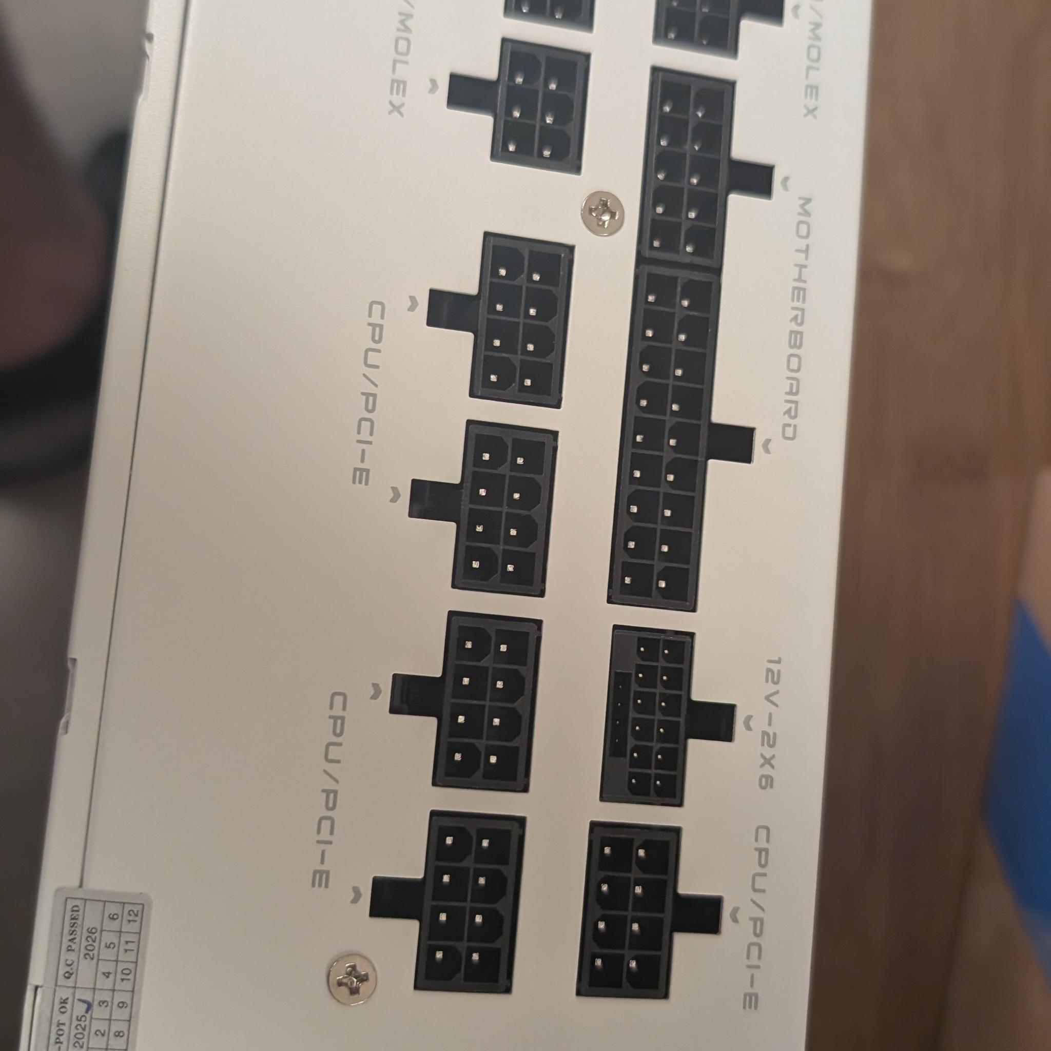 SAMA G650W 650W White Fully Modular PSU 80 PLUS GOLD