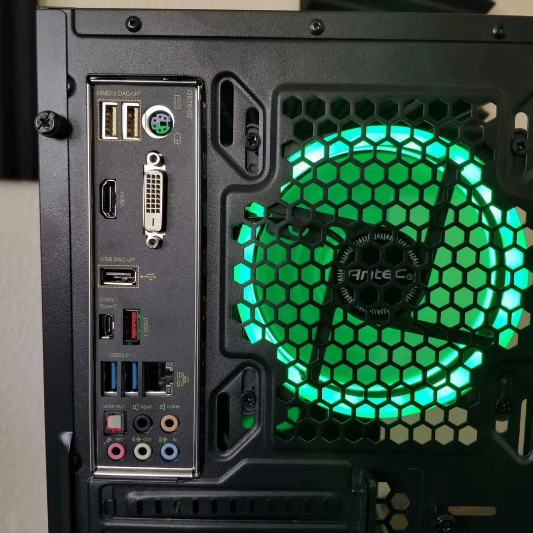 Intel Core i5 6500 UpTo 3.6GHz w/ Intel HD Graphics 530 // Team Group 8GB 2400MHz // Levin 120GB SSD