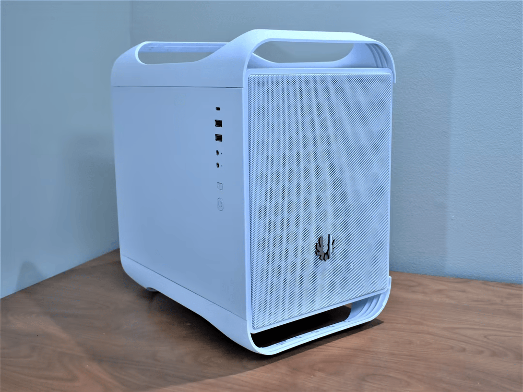 Brand New!! "Royal Griffin" BitFenix 11400f and RTX 3060 Beautiful White Build