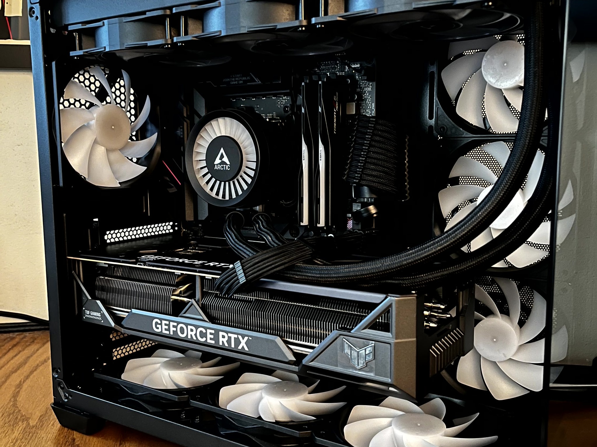 Dark Matter - RTX 4080 SUPER OC | Ryzen 7 7800X3d | 32GB DDR5 @6400MT/s | 4TB NVME | 1000W Platinum