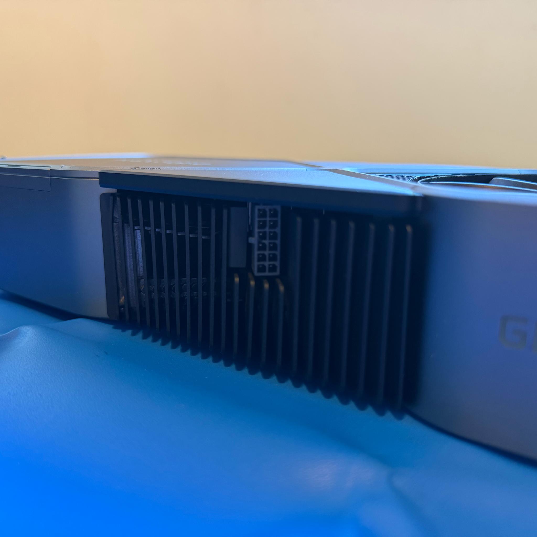 NVIDIA GeForce RTX 3090 Founders Edition – Excellent Condition – Original Owner