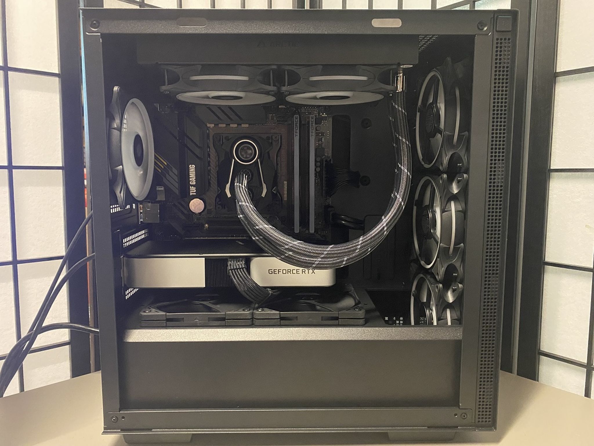 nVidia RTX 3060 TI, Ryzen 5 5600x, 32GB DDR4 3600MHz, 2 x Crucial 1TB NVMe, 650W Gold, WiFi/BT