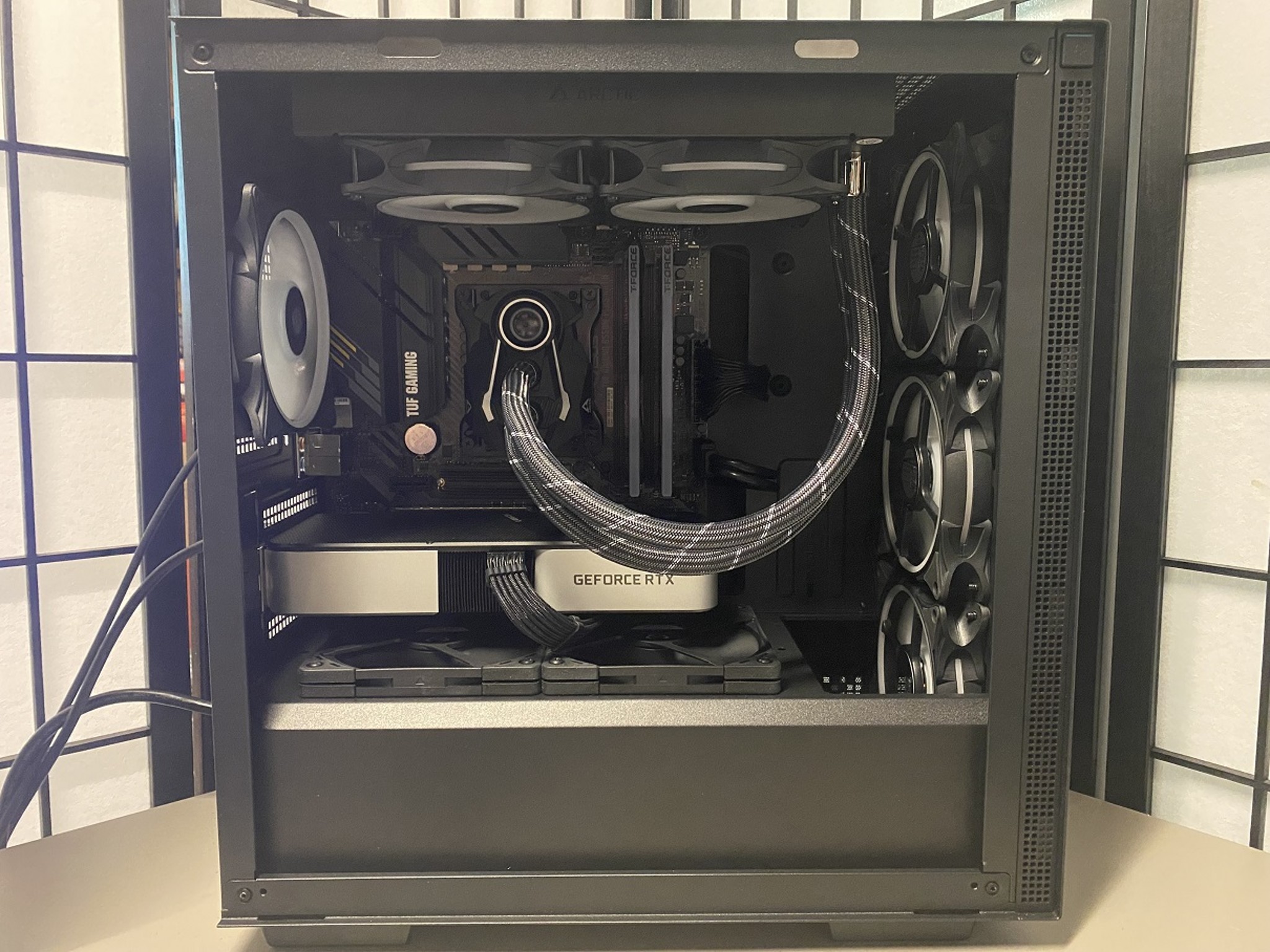 nVidia RTX 3060 TI, Ryzen 5 5600x, 32GB DDR4 3600MHz, 2 x Crucial 1TB NVMe, 650W Gold, WiFi/BT