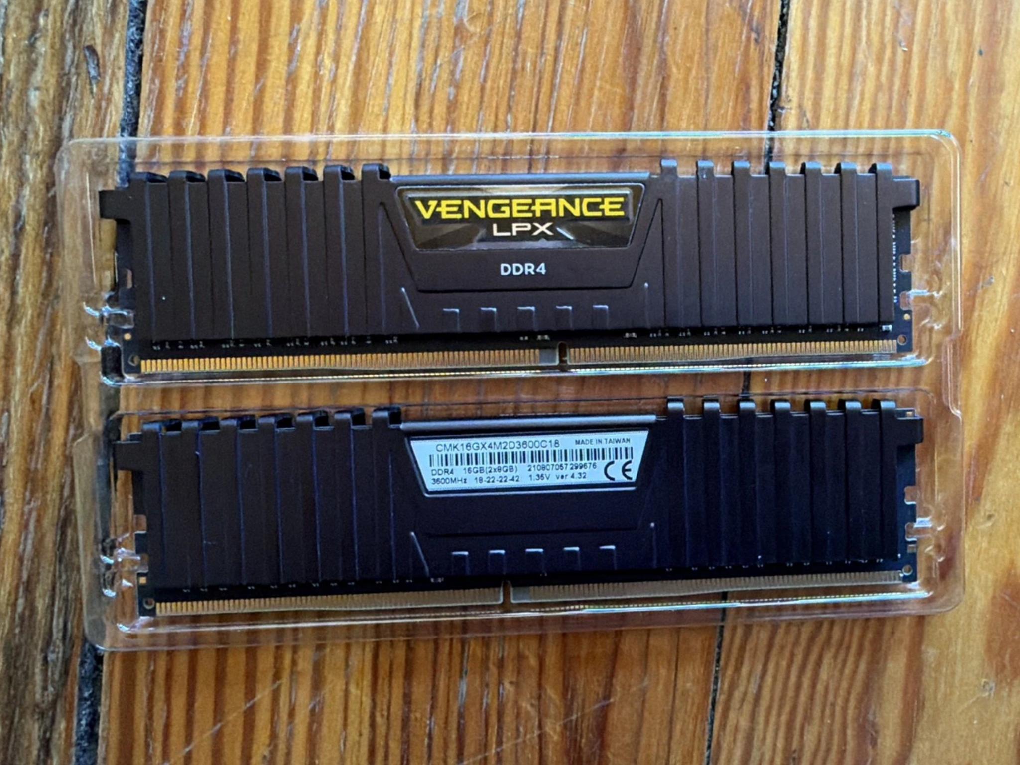 Corsair Vengeance 3600 MHZ 2x8GB