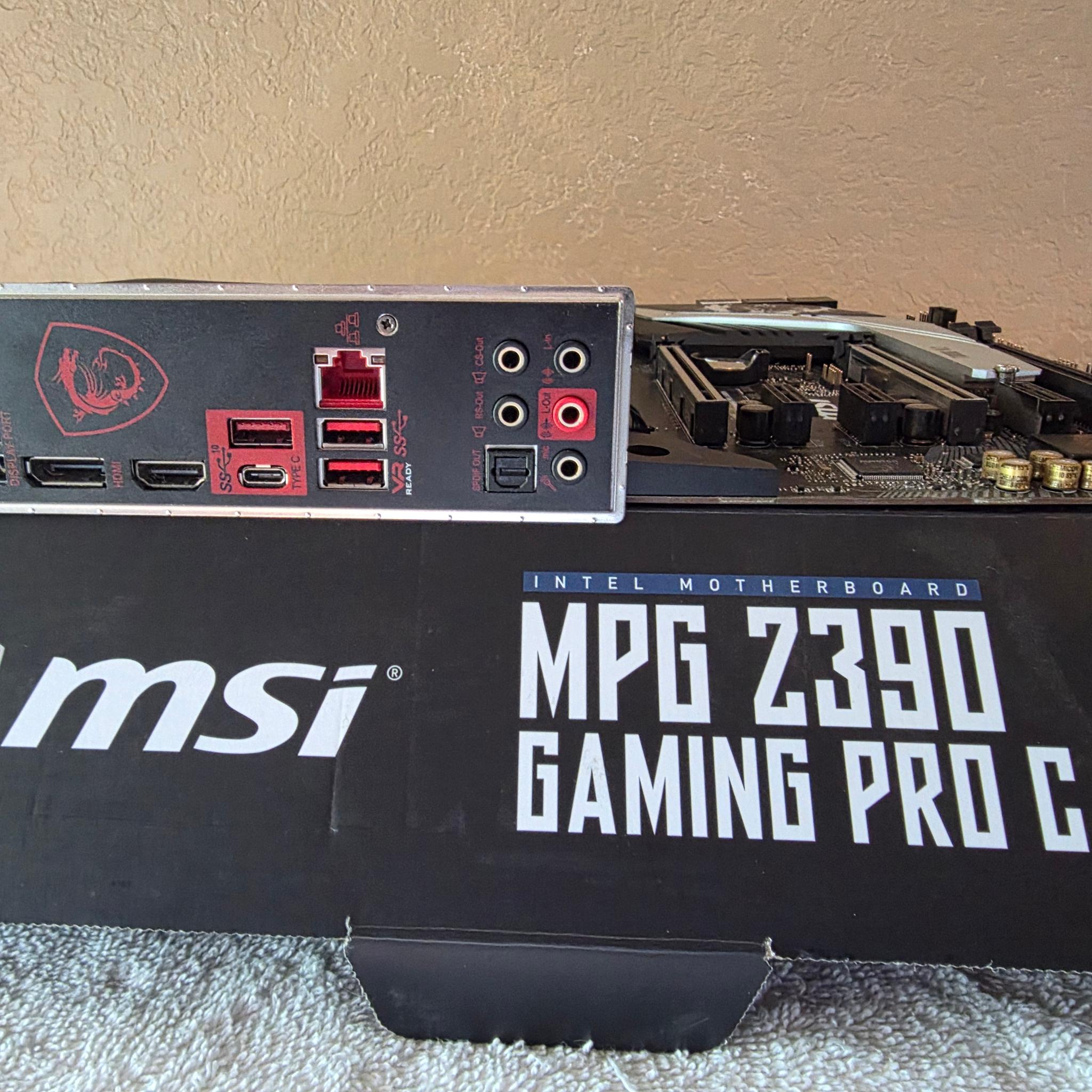 MPG Z390 GAMING PRO CARBON
