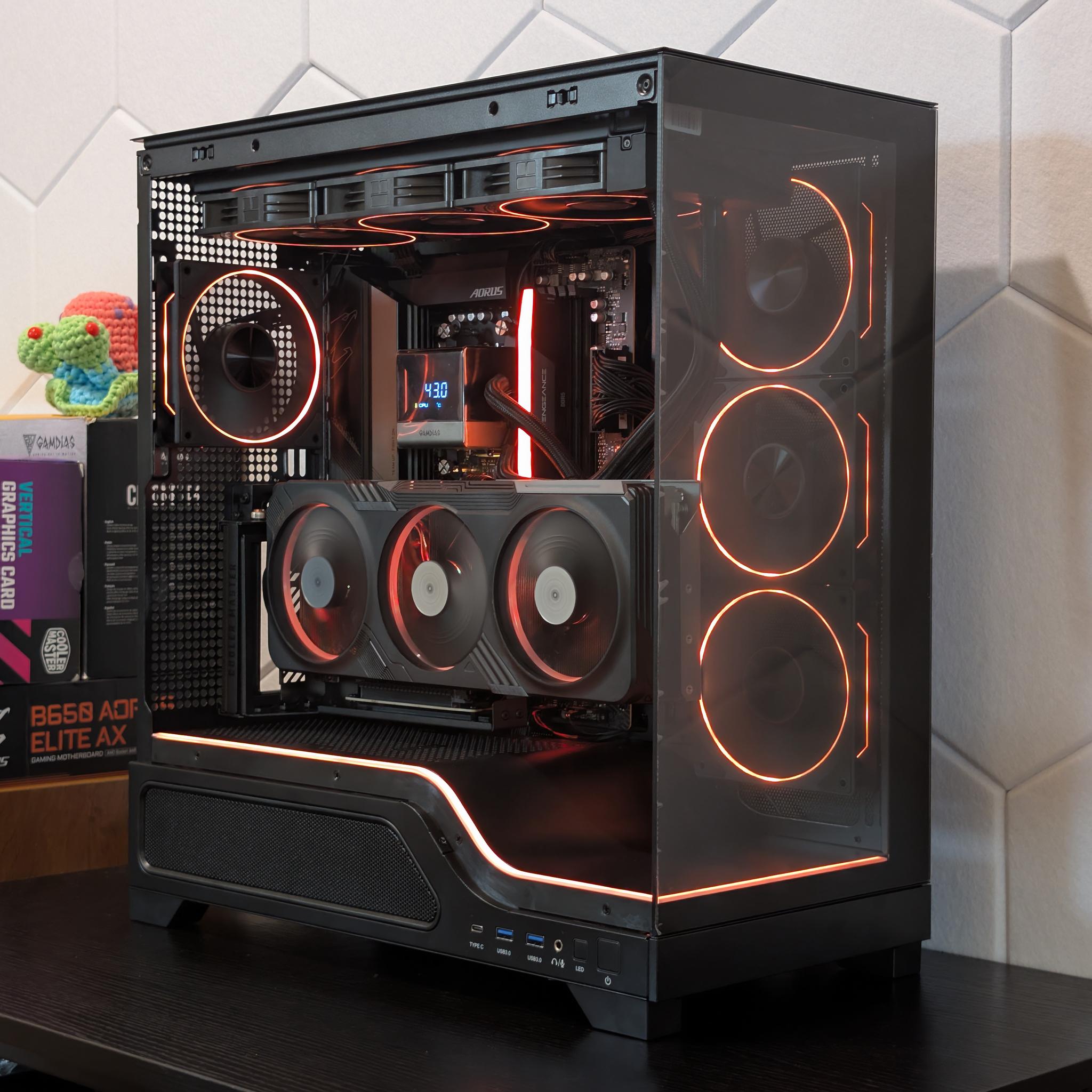 🪐🔥1440p Gaming Beast | RTX 4070Ti | Ryzen 7 7700X | 1TB SSD | 32GB RAM | WiFi 6 & Bluetooth🔥🪐