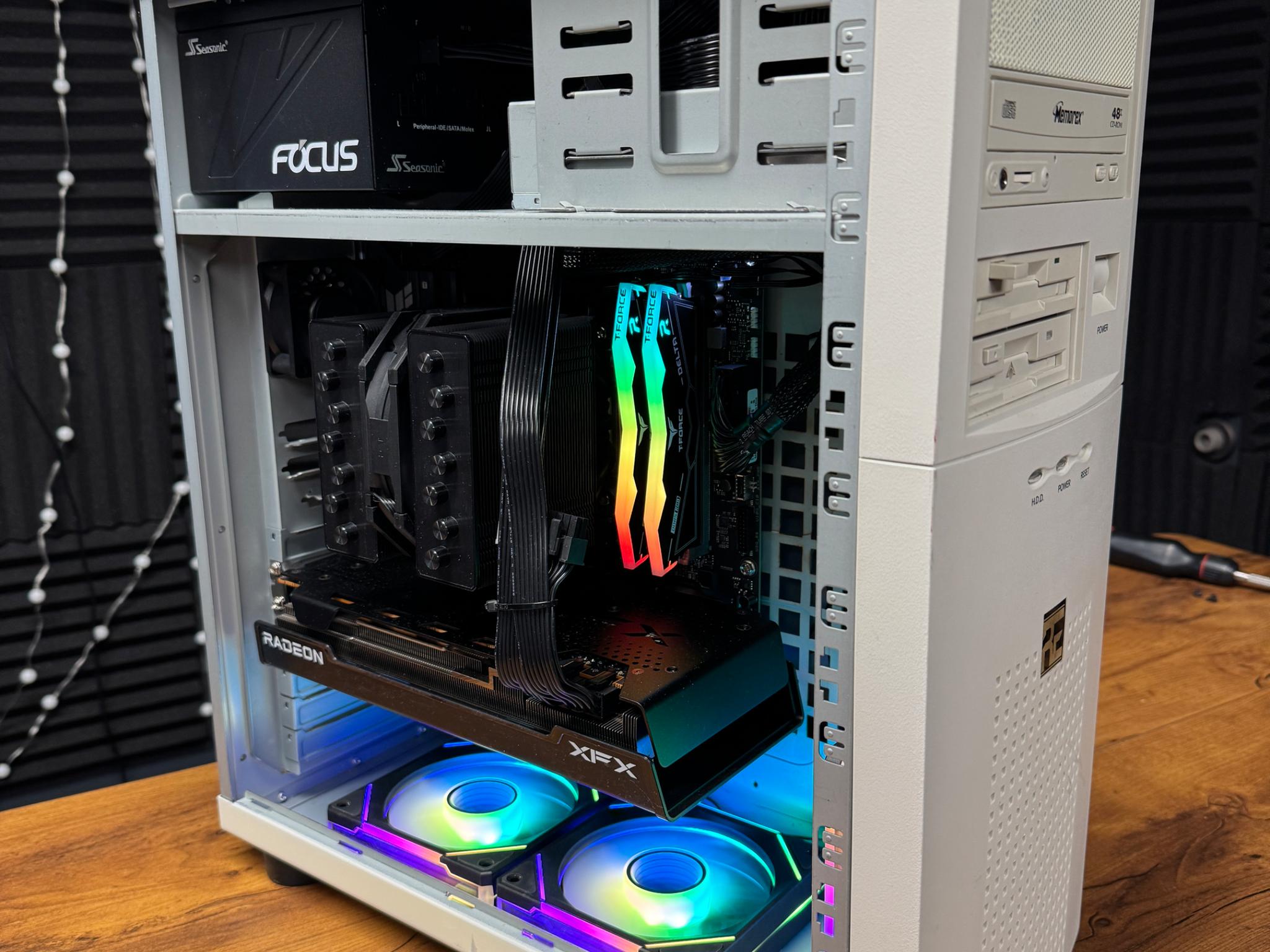 Custom Sleeper Gaming PC