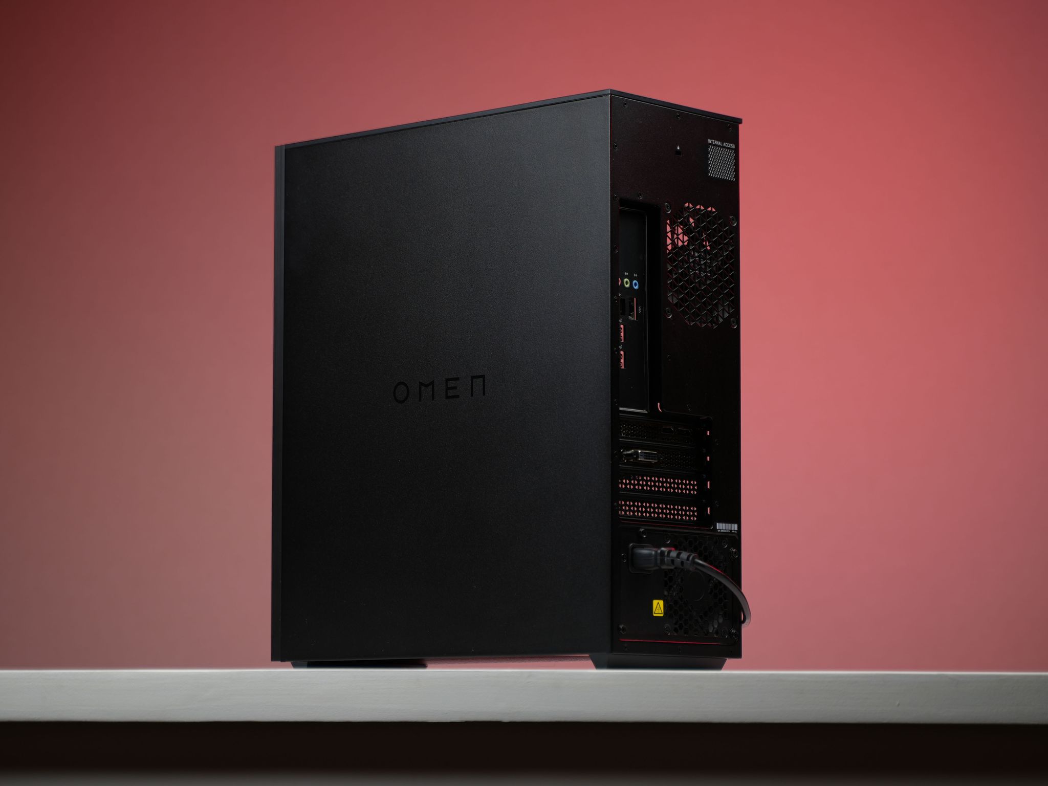 “Omenform 2” RTX 2060 Intel Core i7 10700f 16GB 1.5TB Windows 11 Gaming PC Powerhouse