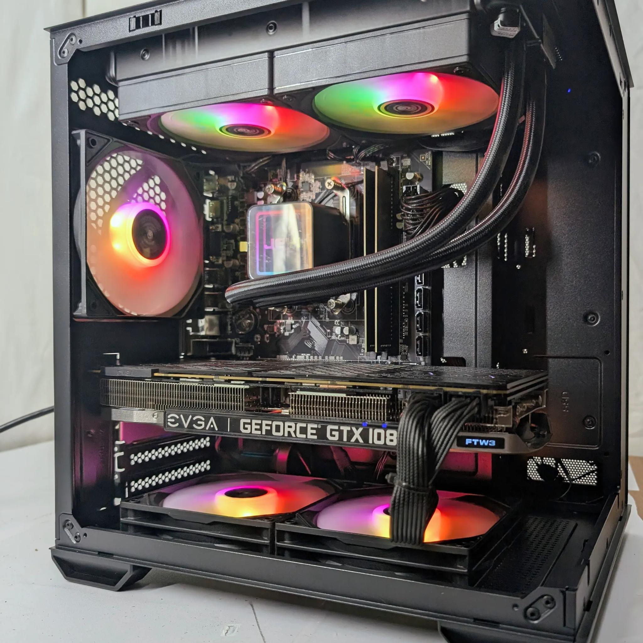 GTX 1080 TI 11GB| RYZEN 5 2600X | 16GB DDR4 | 500GB NVME