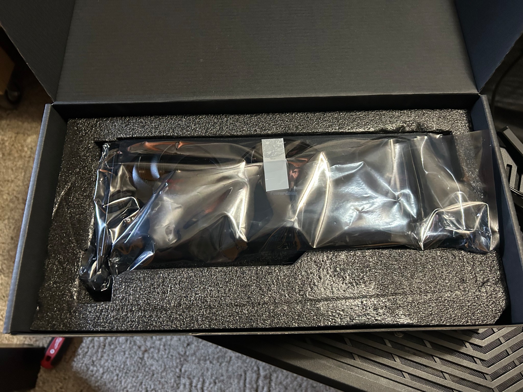AMD Radeon RX 9070 PowerColor Reaper
