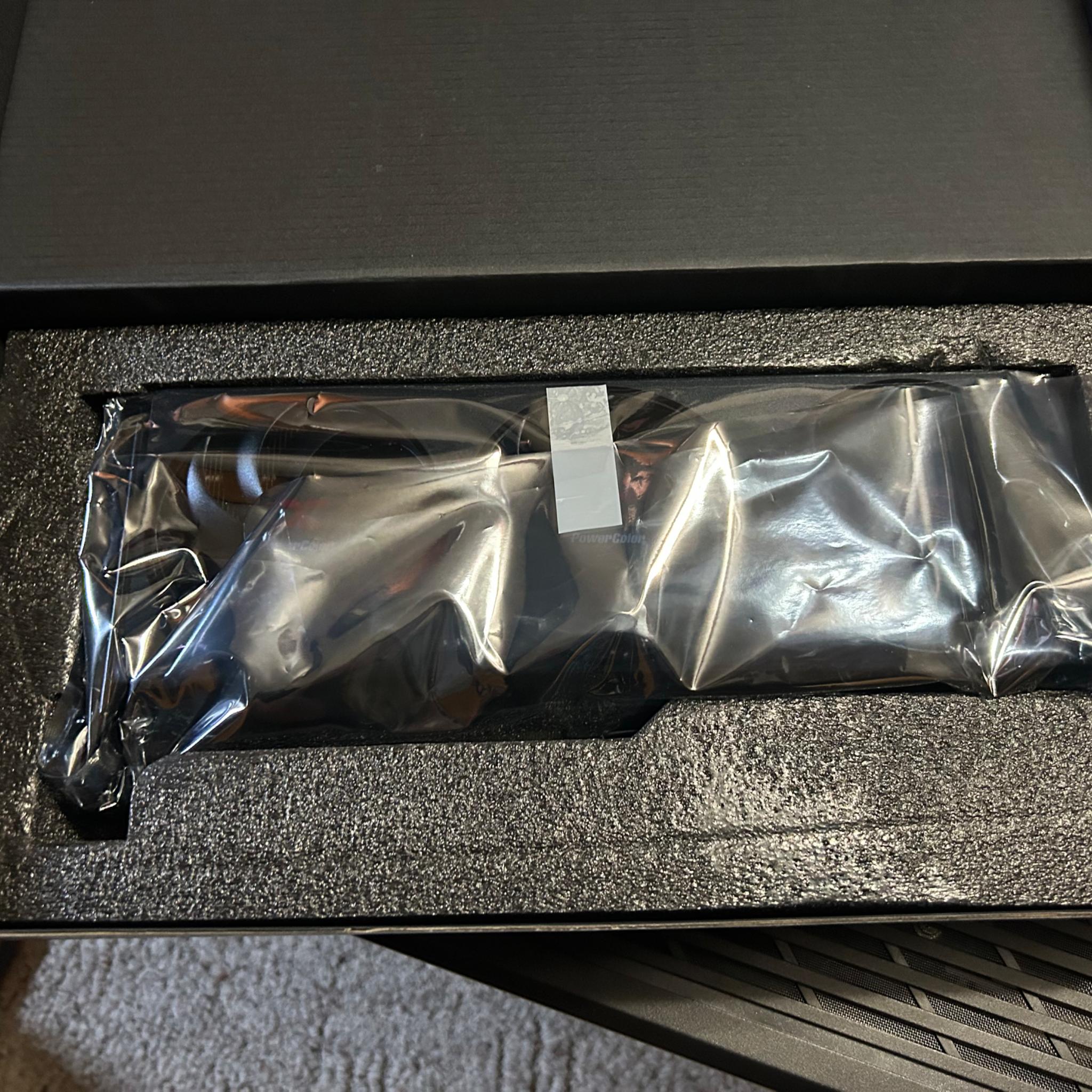 AMD Radeon RX 9070 PowerColor Reaper