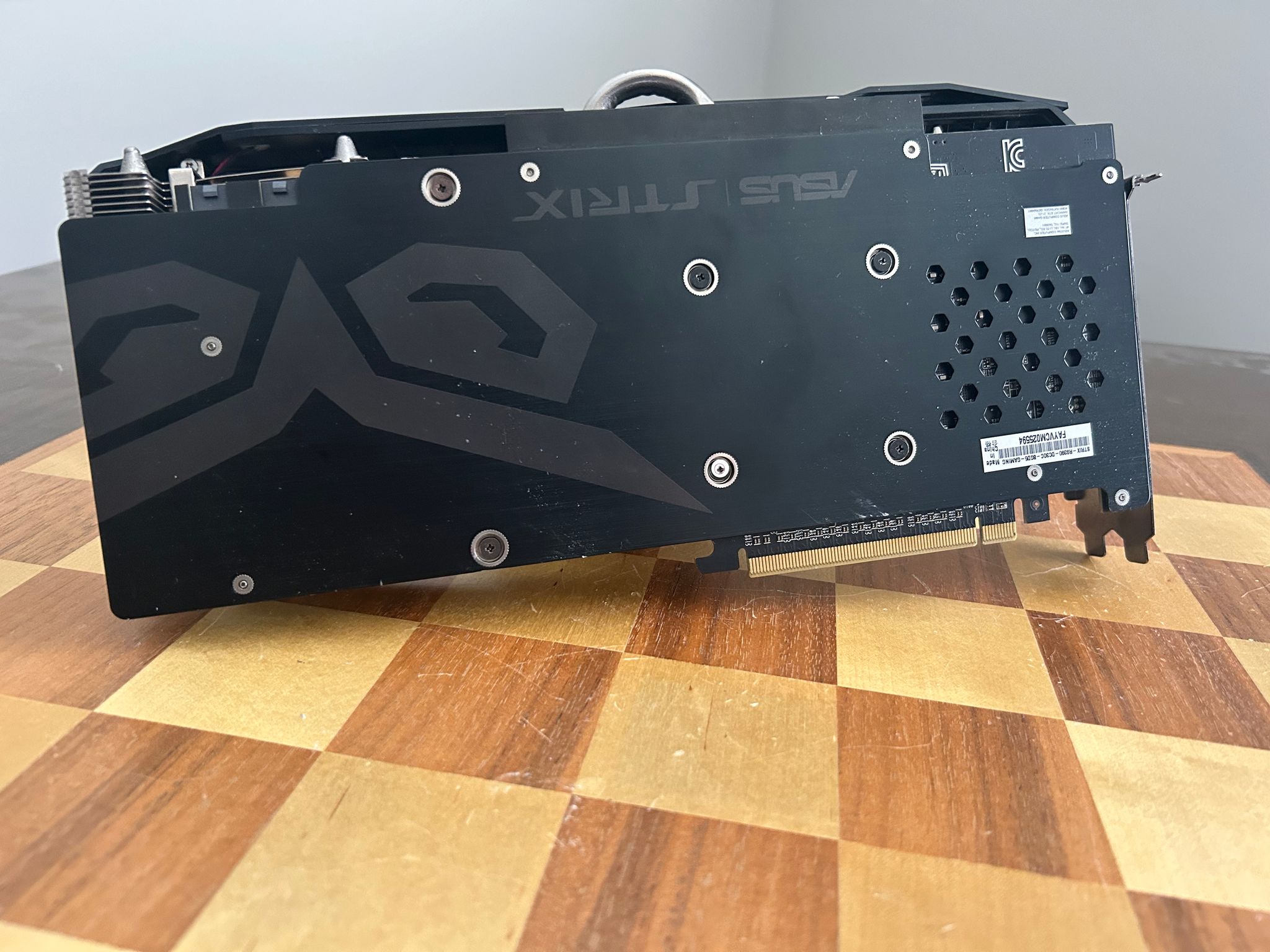 Asus Strix R9 390 Graphics Card
