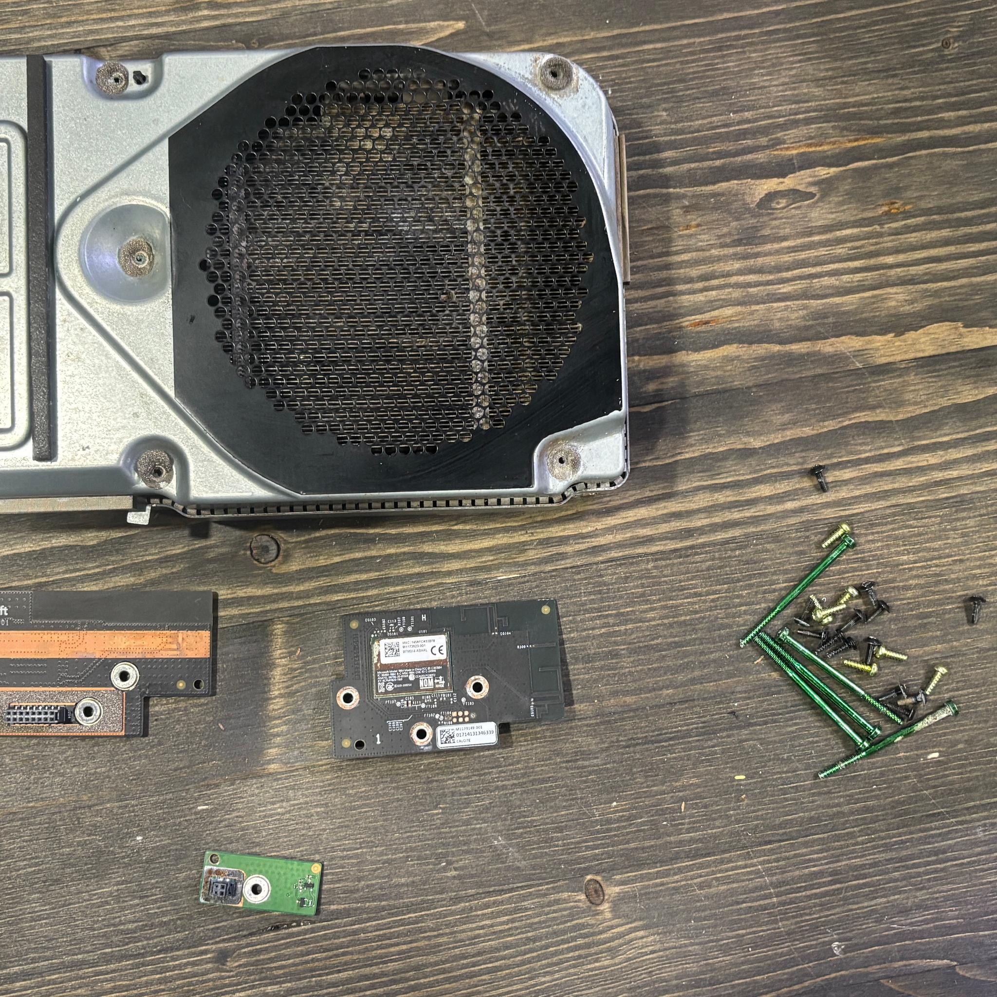 PARTS Internals of Xbox Series S
