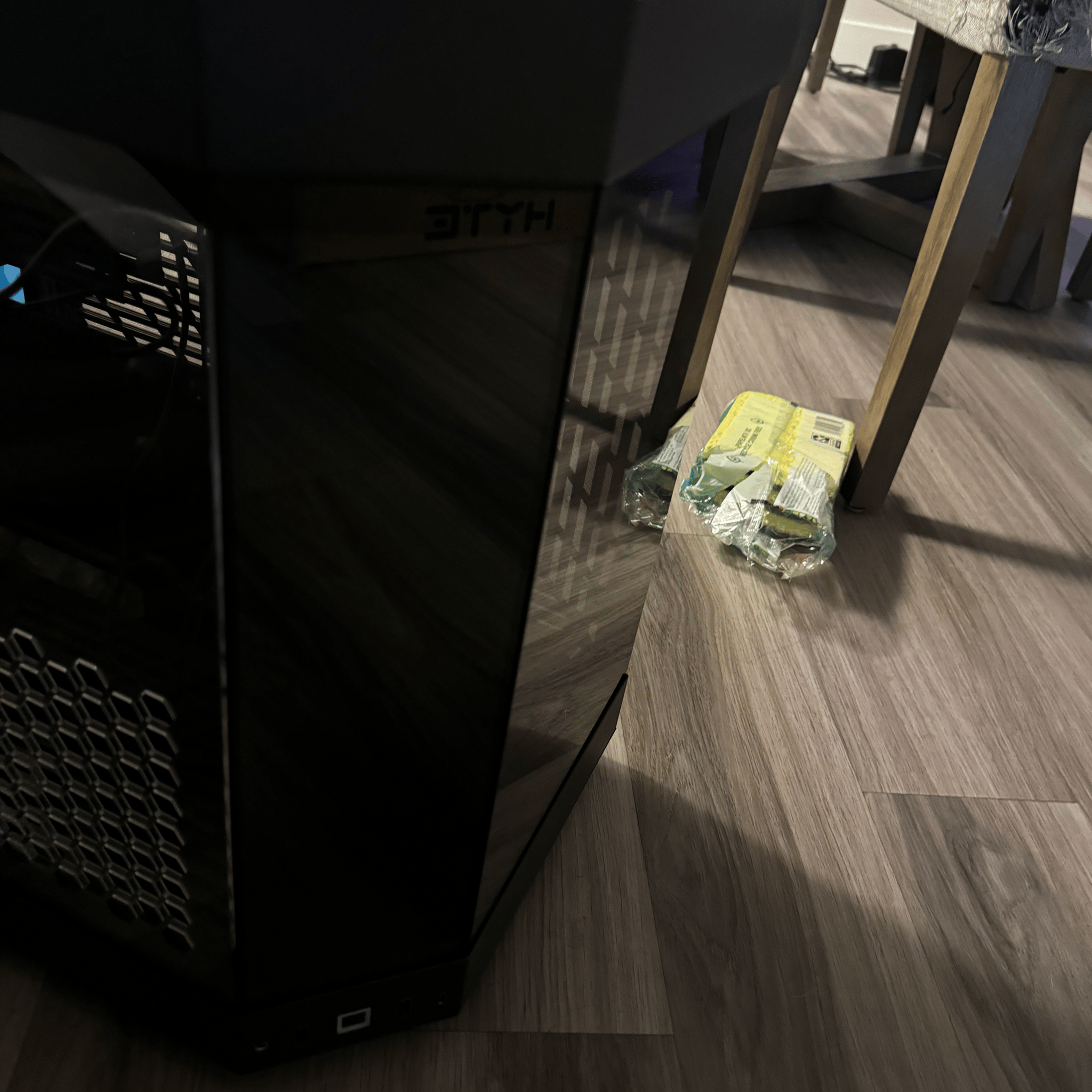 Hyte Y60 with custom front panel and LCD screen