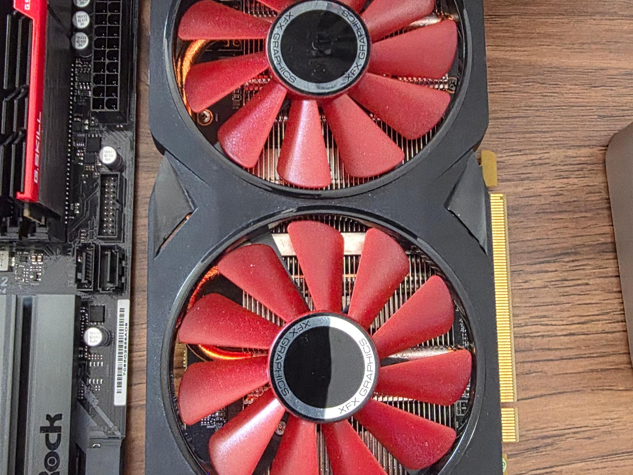 Ryzen 5 3600, B450 Pro 4, 16gb Trident Z 3400mhz, RX 570 4gb