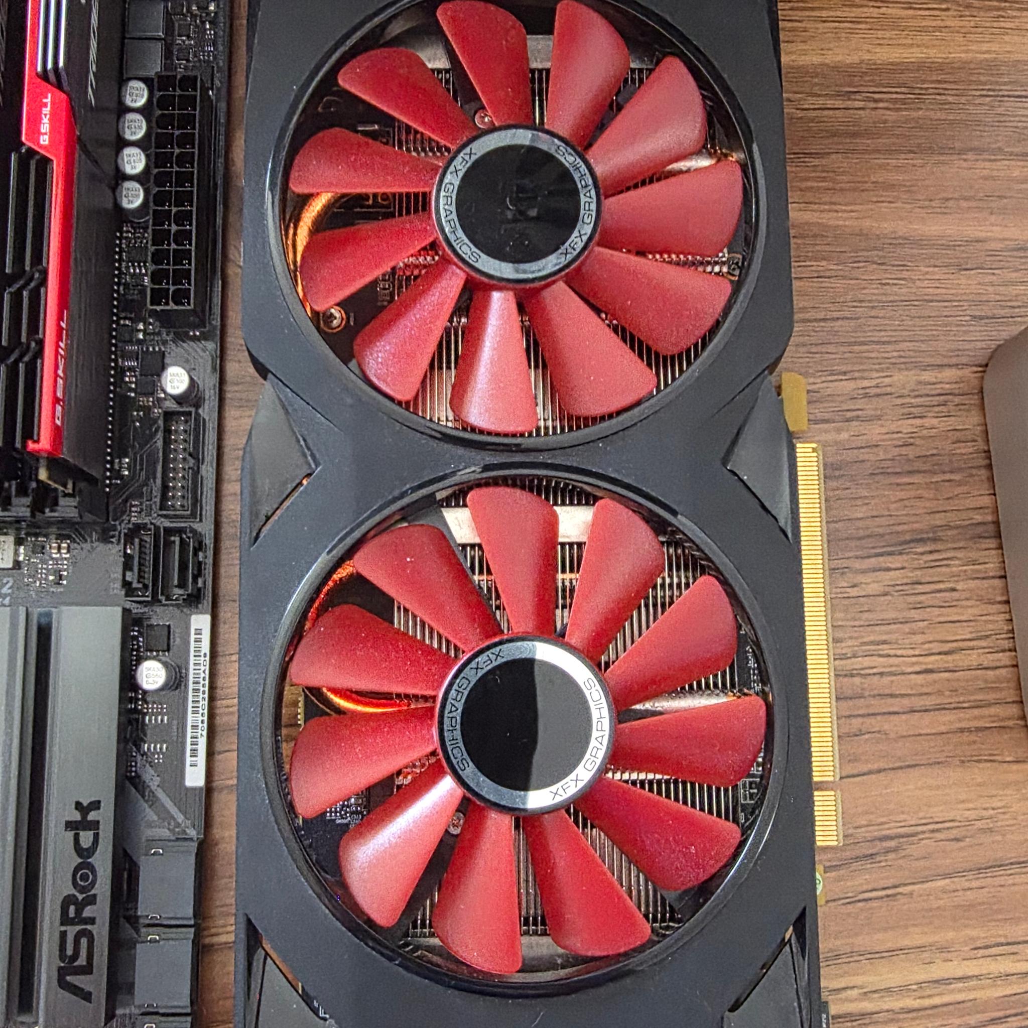 Ryzen 5 3600, B450 Pro 4, 16gb Trident Z 3400mhz, RX 570 4gb