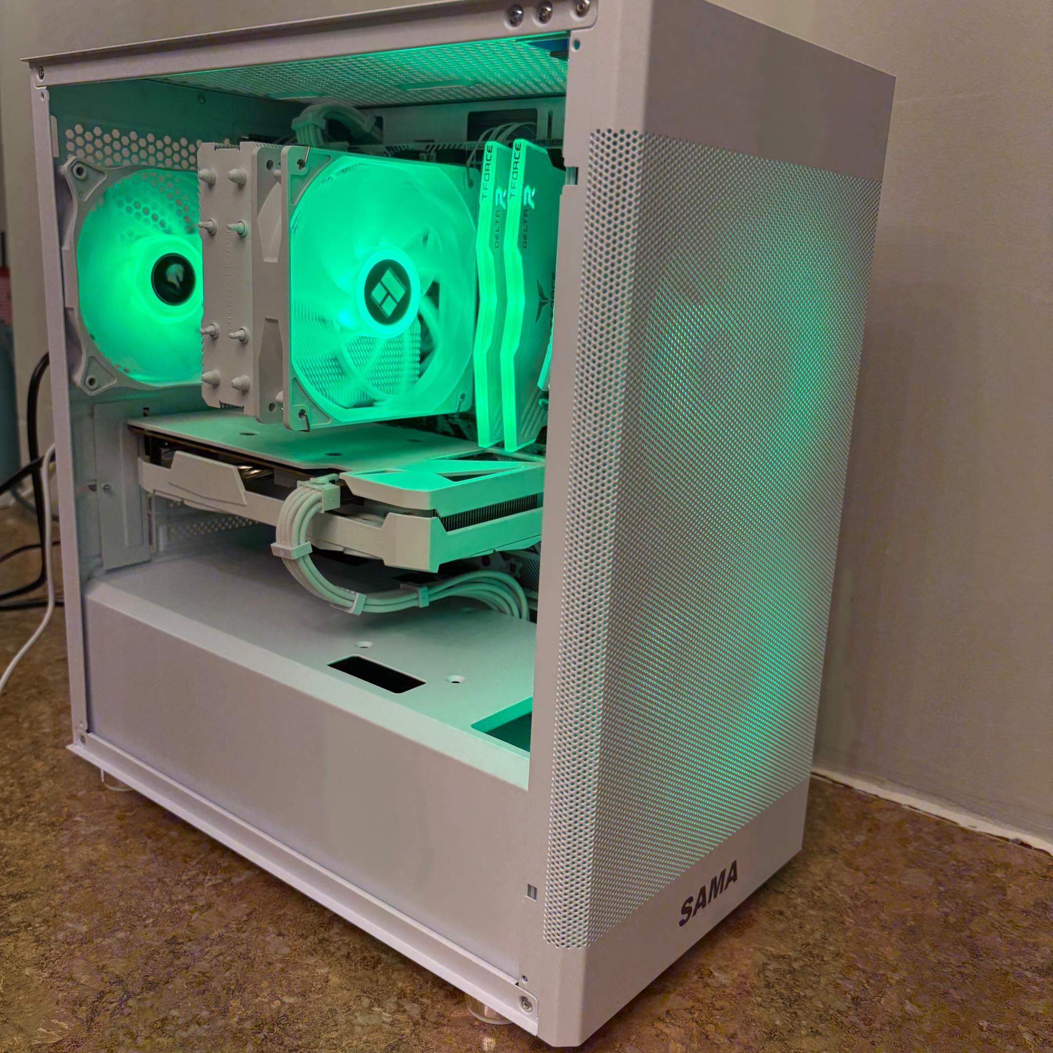 White Gaming pc Ryzen 5 5600 rtx 3060