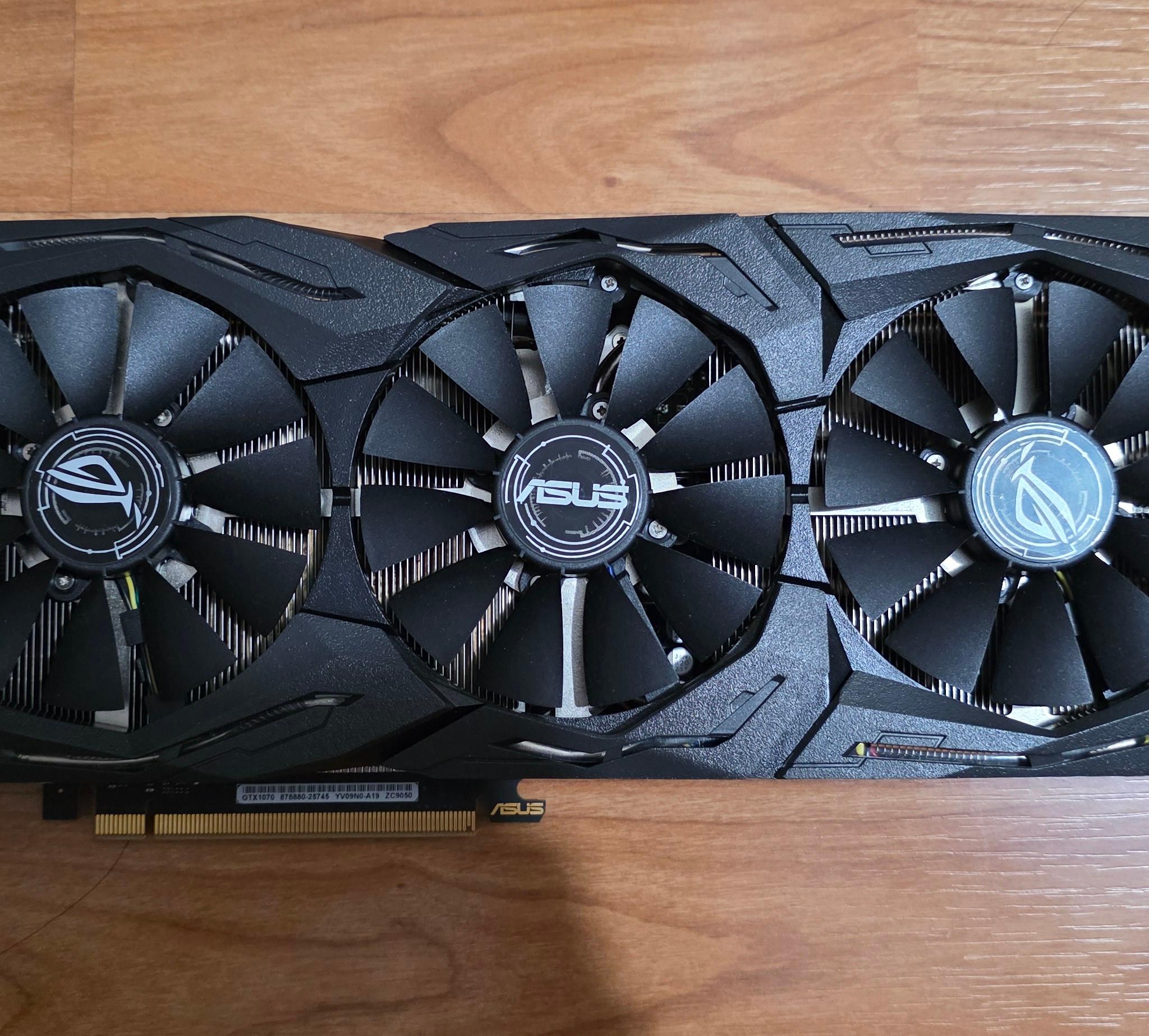 ASUS ROG STRIX GTX 1070 O8G GAMING GTX 1070 w/8GB GDDR5