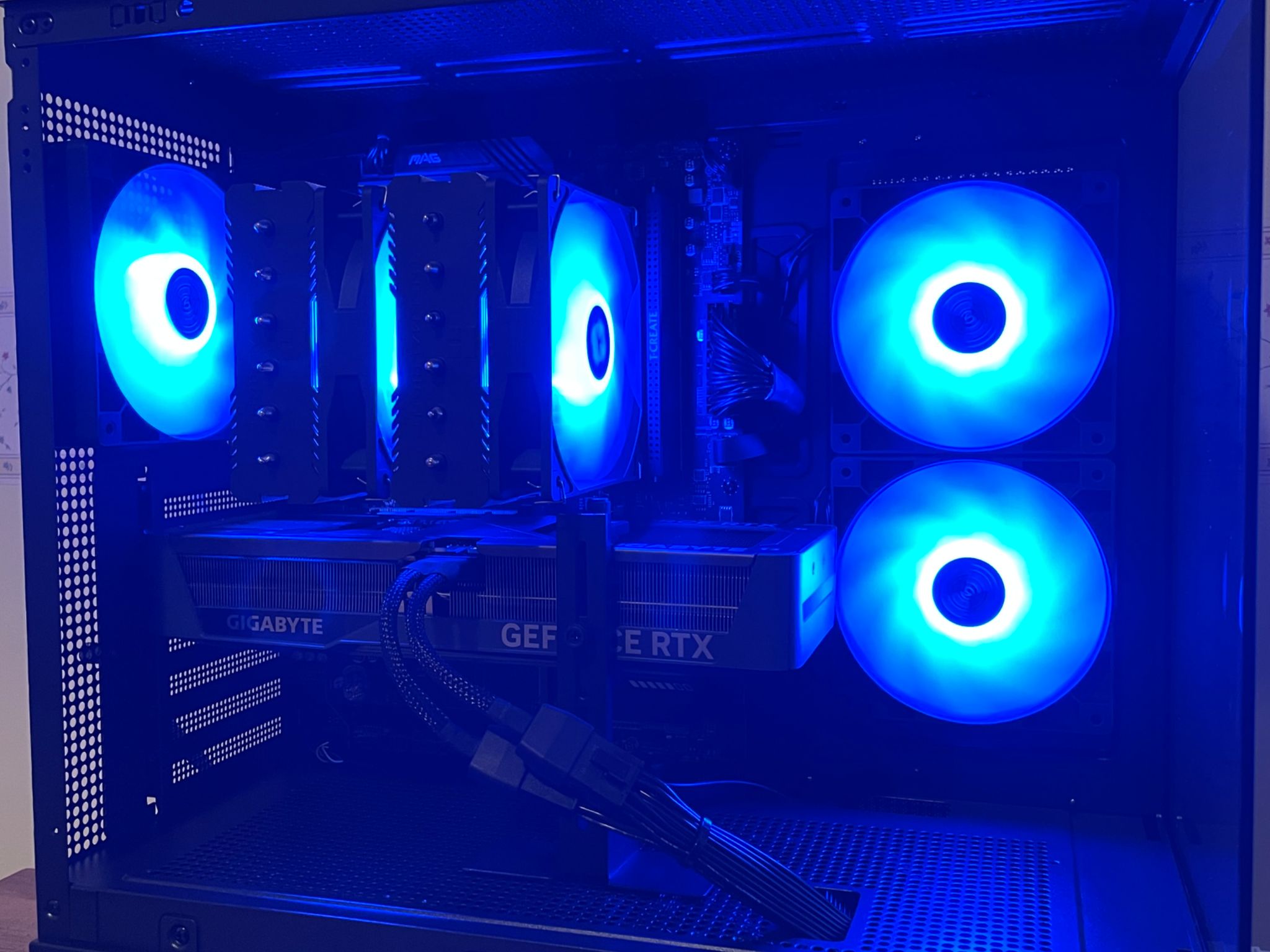 ⚡ Ryzen 5 9600X | NVIDIA 5070 | 32GB DDR5 | 2TB NVMe | High FPS Gaming Build | 1440P Ultra