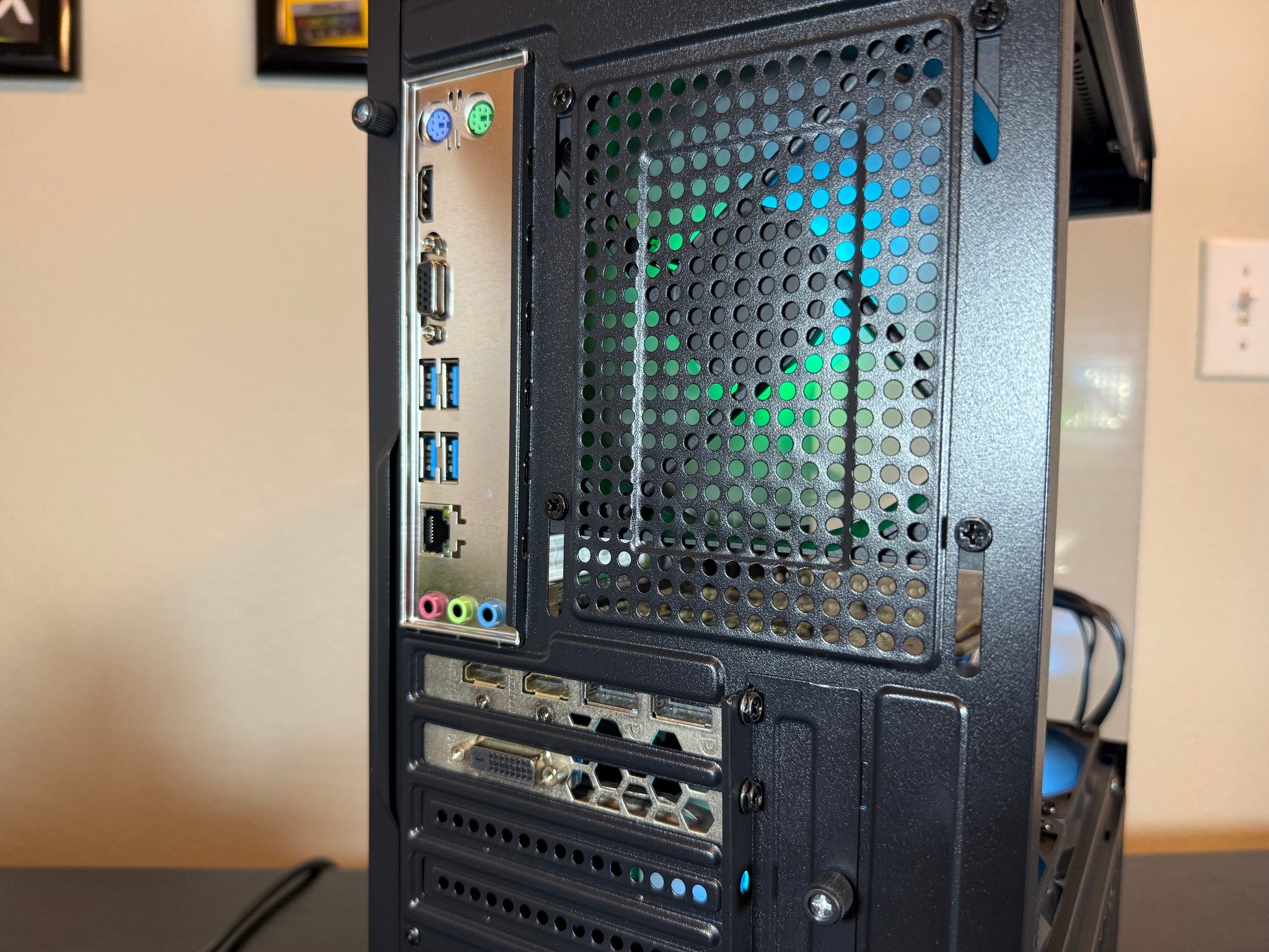 ✨RX 580 8gb, Ryzen 5 1600, 16gb RAM, 750gb Storage✨| Gaming PC | Fortnite, CoD, GTA V, and More!