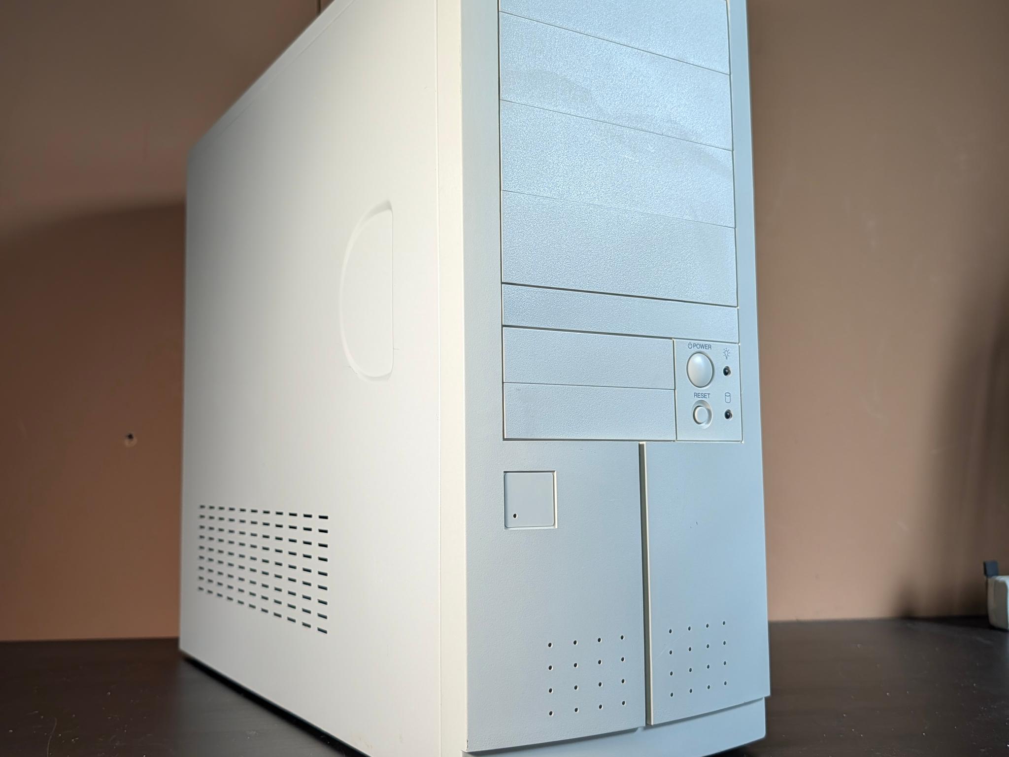 Enlight EN-7237 Vintage ATX Tower PC Case Retro Beige Sleeper