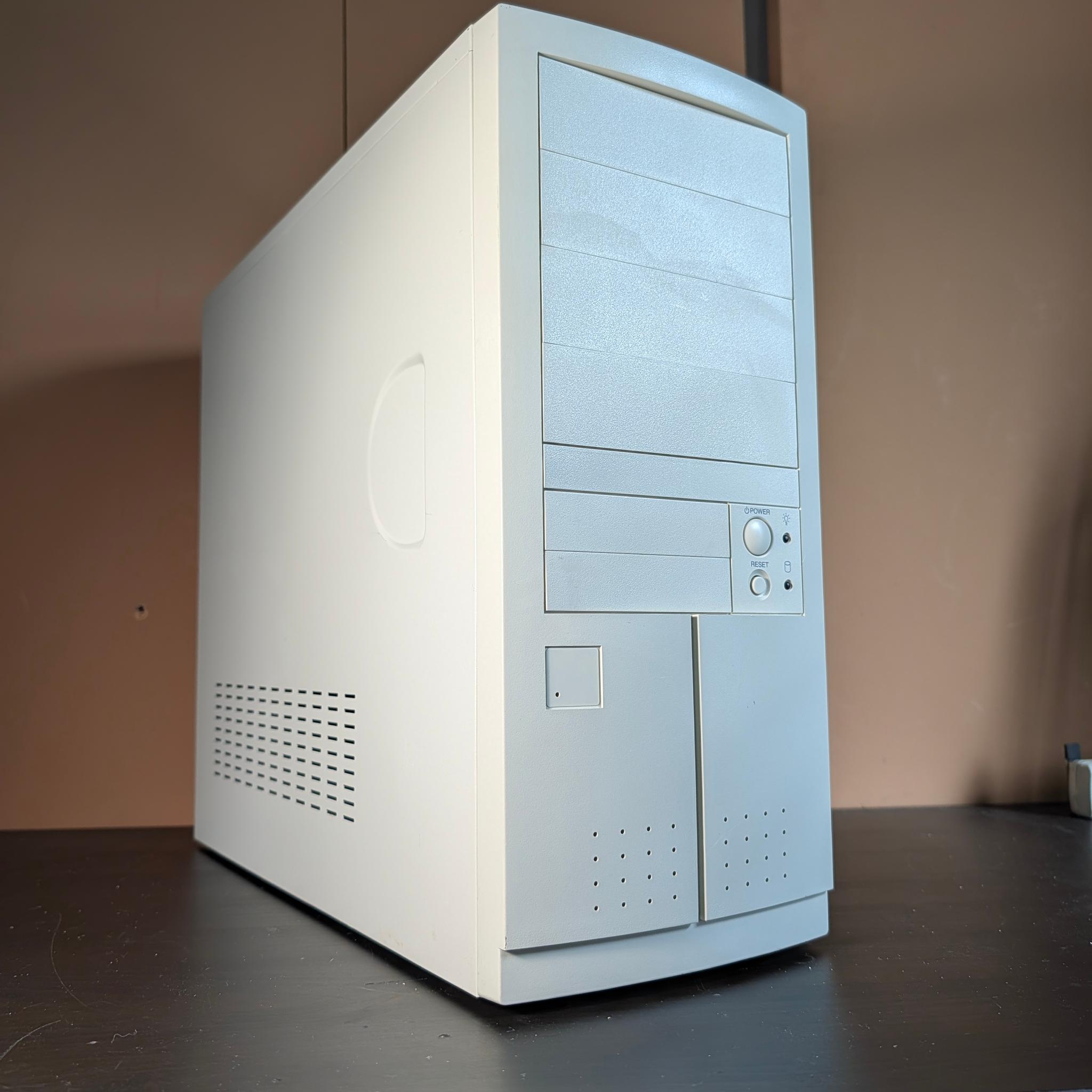 Enlight EN-7237 Vintage ATX Tower PC Case Retro Beige Sleeper