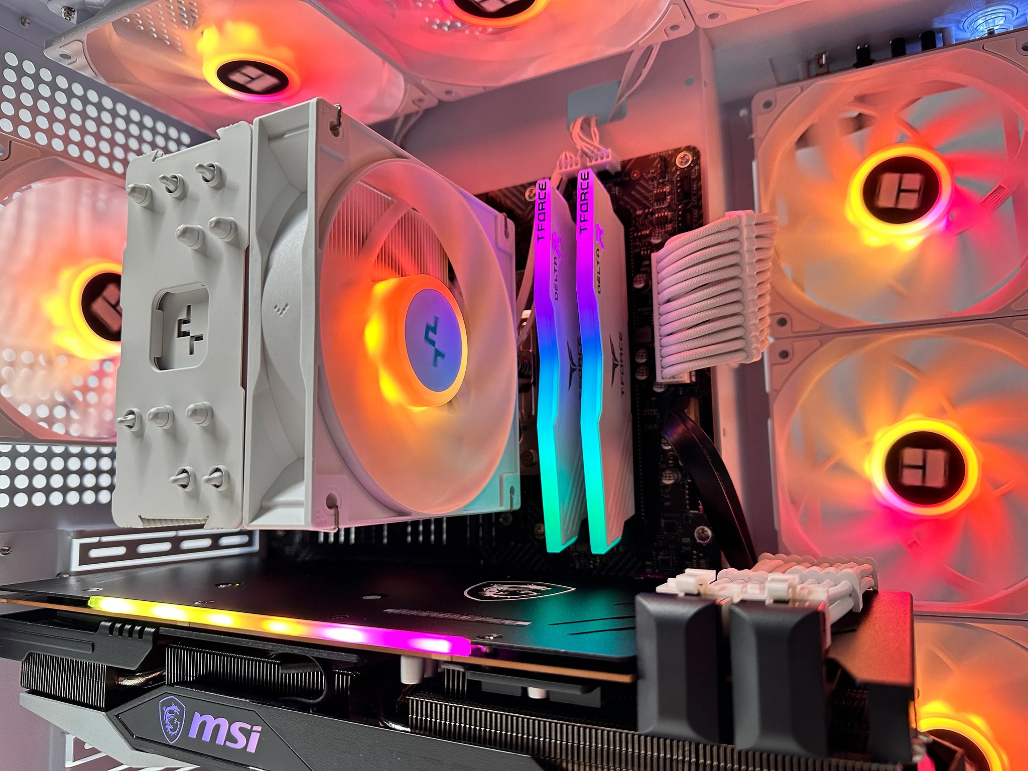 1440p-4K👑 Gaming PC🚀AMD RX 6800 16GB GDRR6⚡Intel 12600K 10-Core⚡32GB DDR4⚡1TB NVME